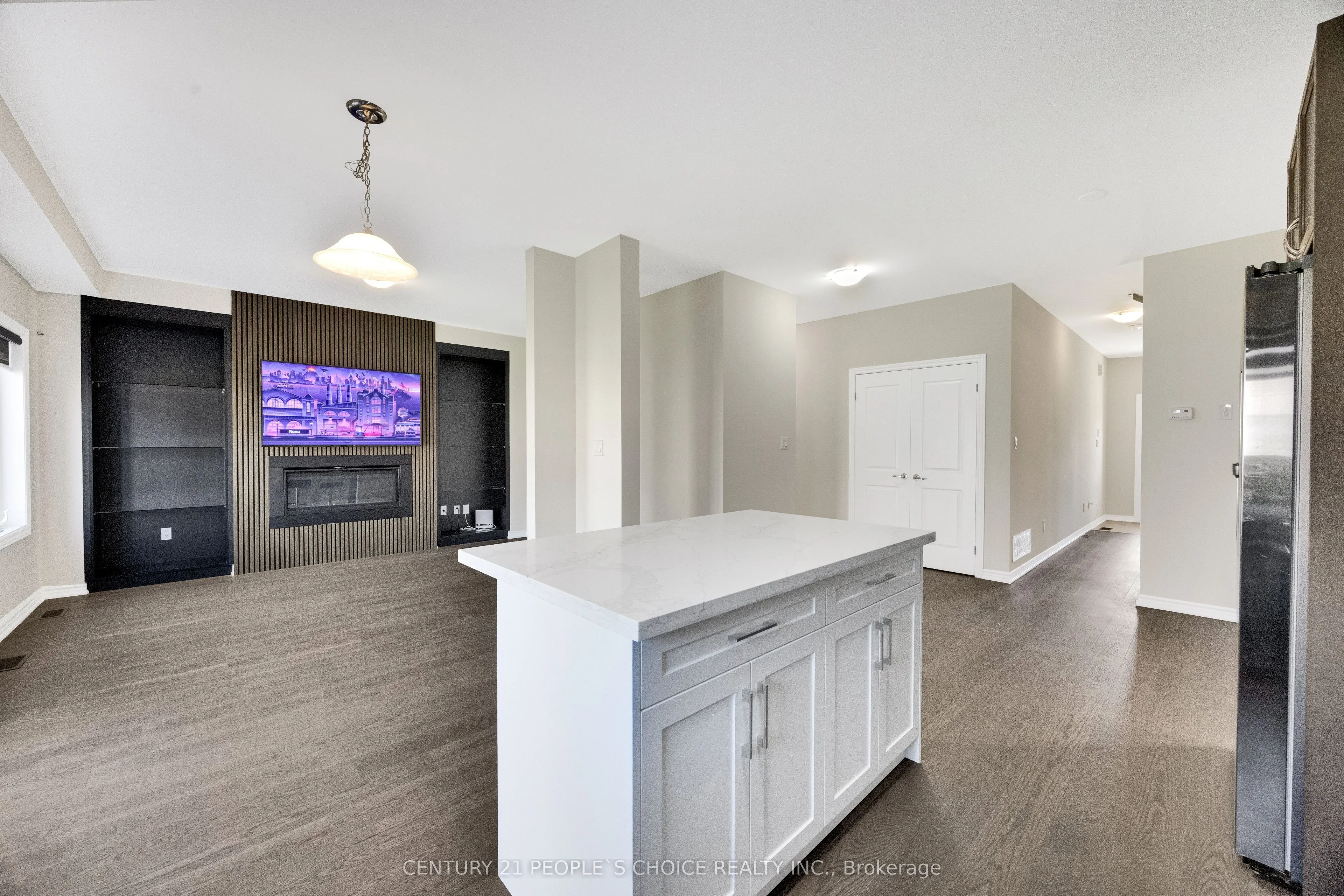 16 Flagg Avenue
