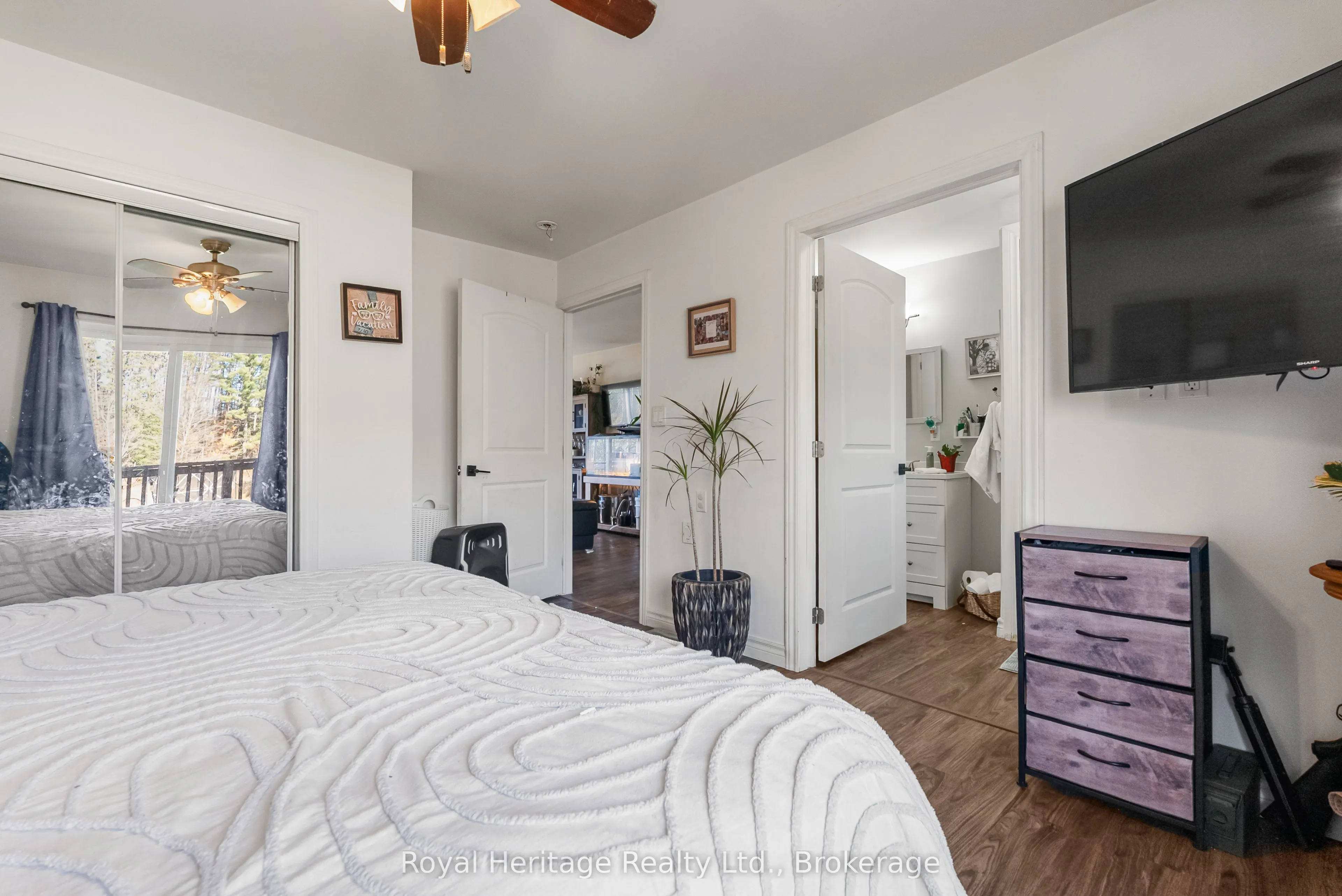 1045 Howland Junction Road