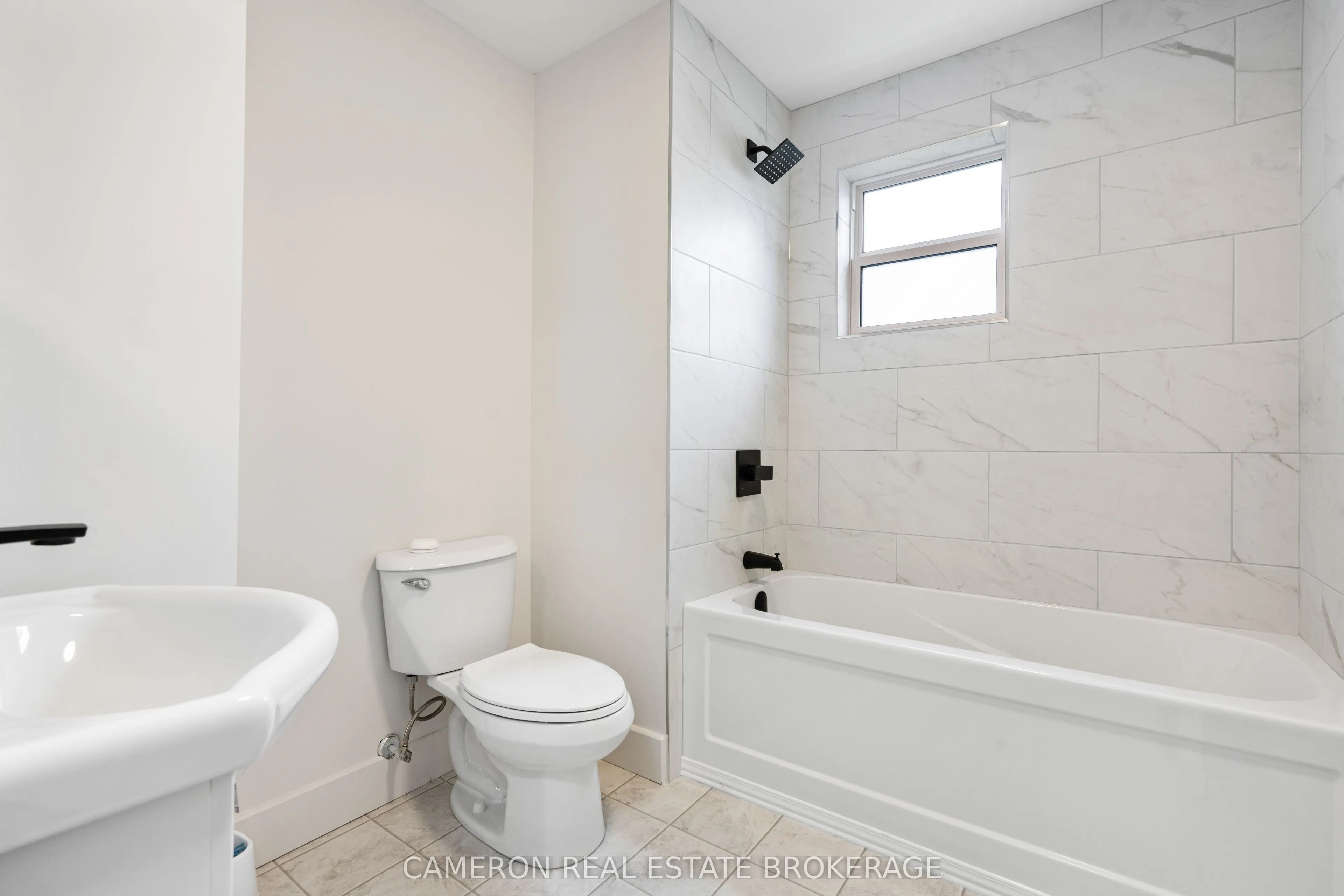 607 - 607A Cumberland Street