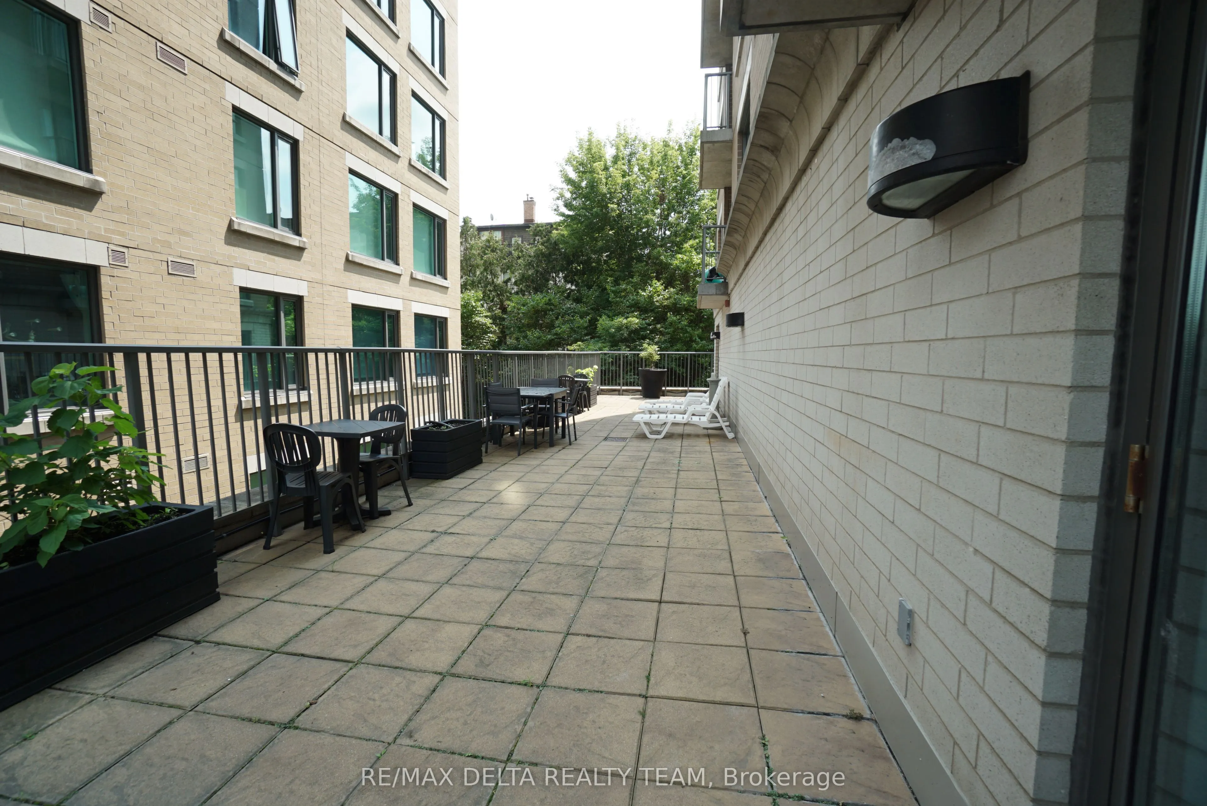 200 BESSERER Street #1213
