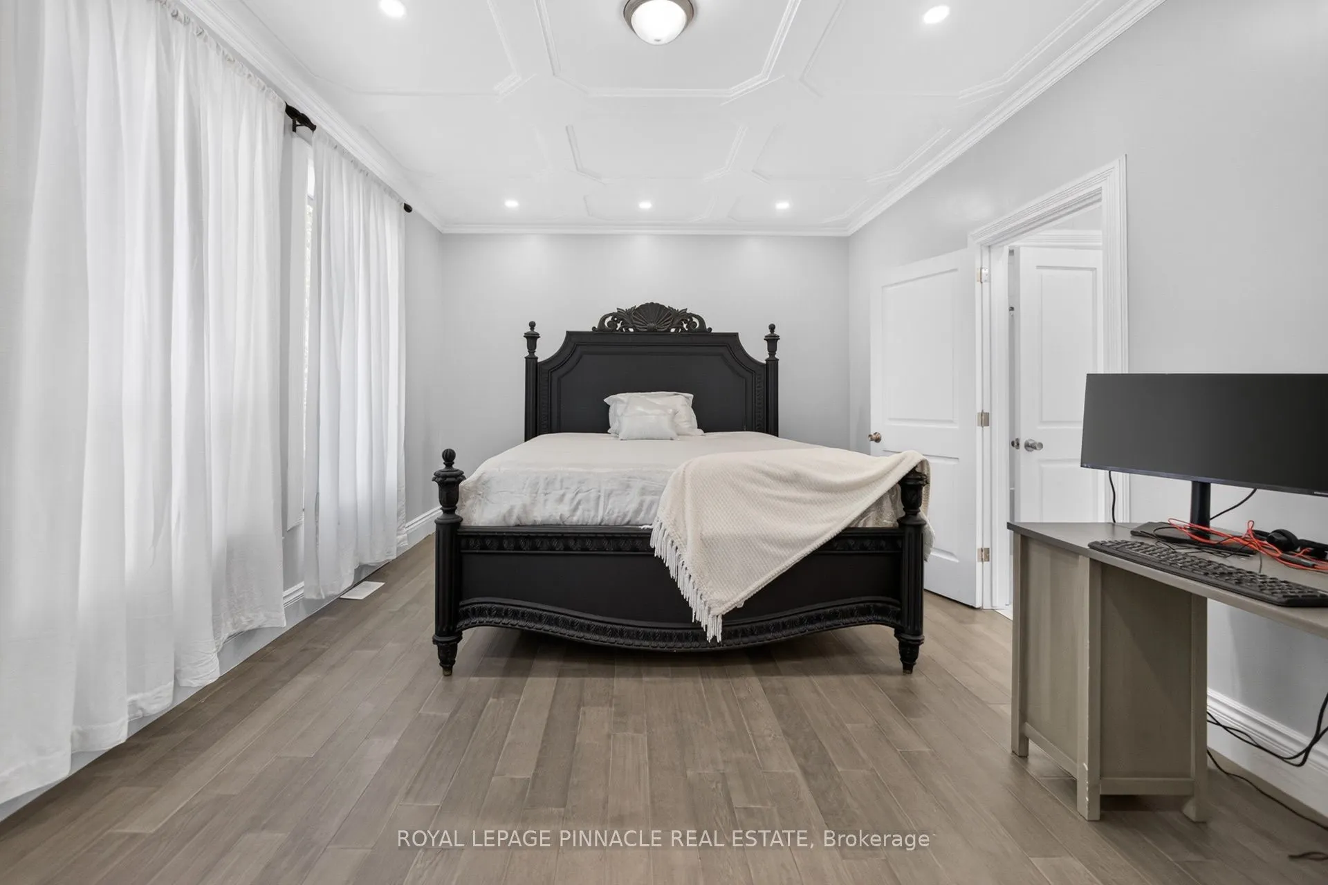 116 East 21st Street