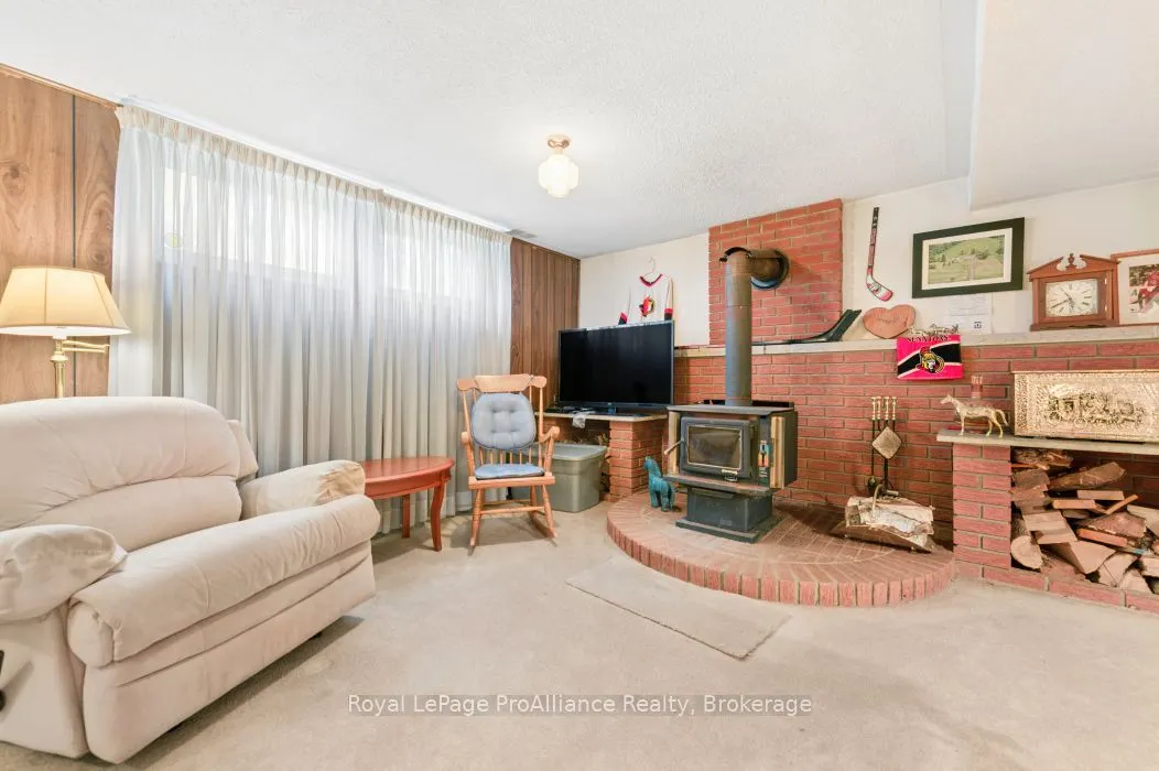 21851 Loyalist Parkway