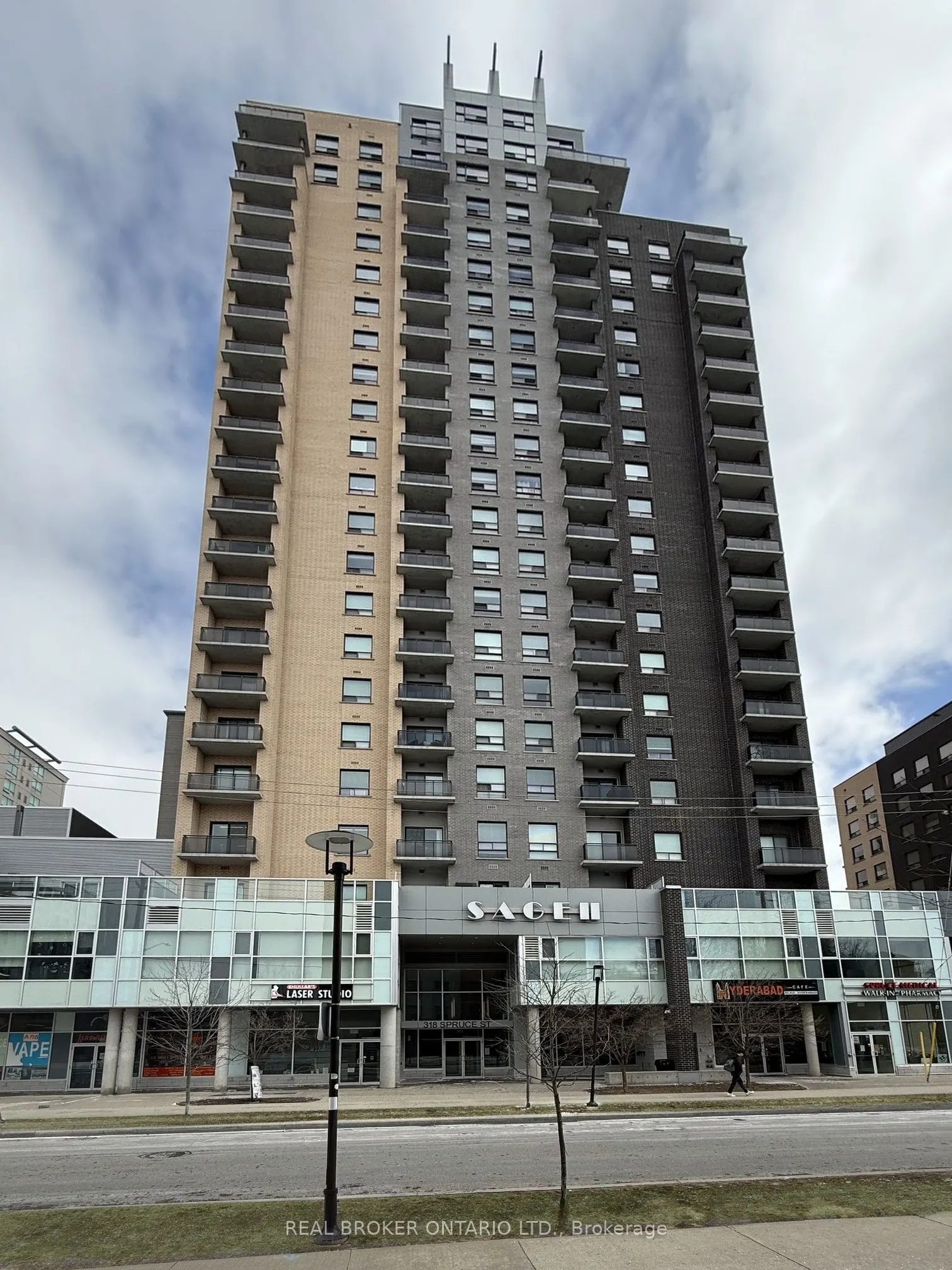 318 Spruce Street #1202