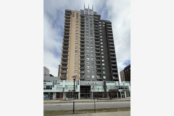 318 Spruce Street #1202