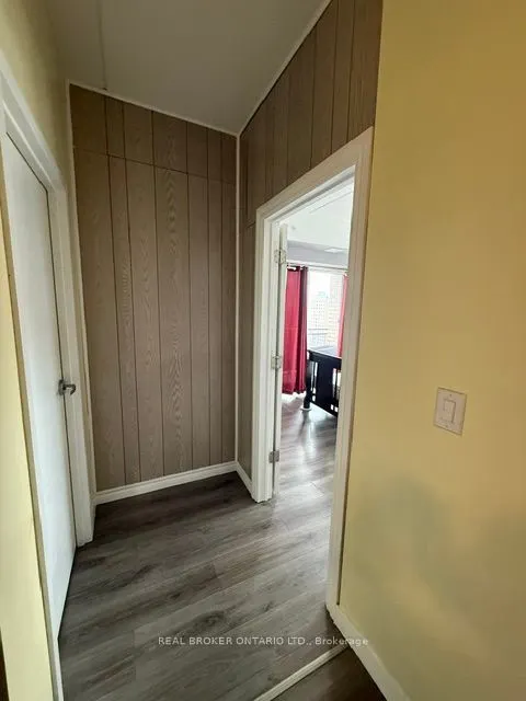 318 Spruce Street #1202