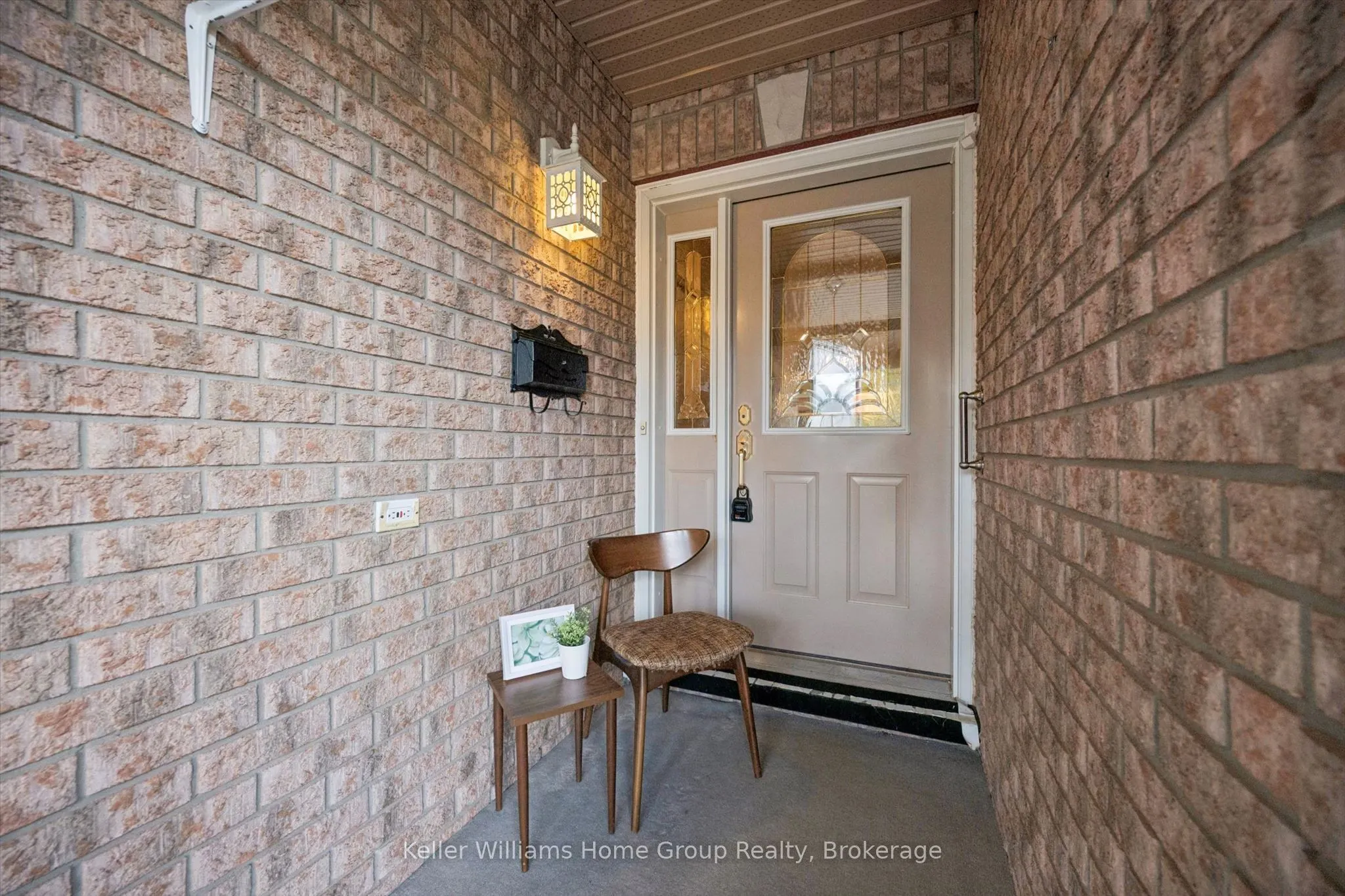 20 Beechlawn Boulevard #1