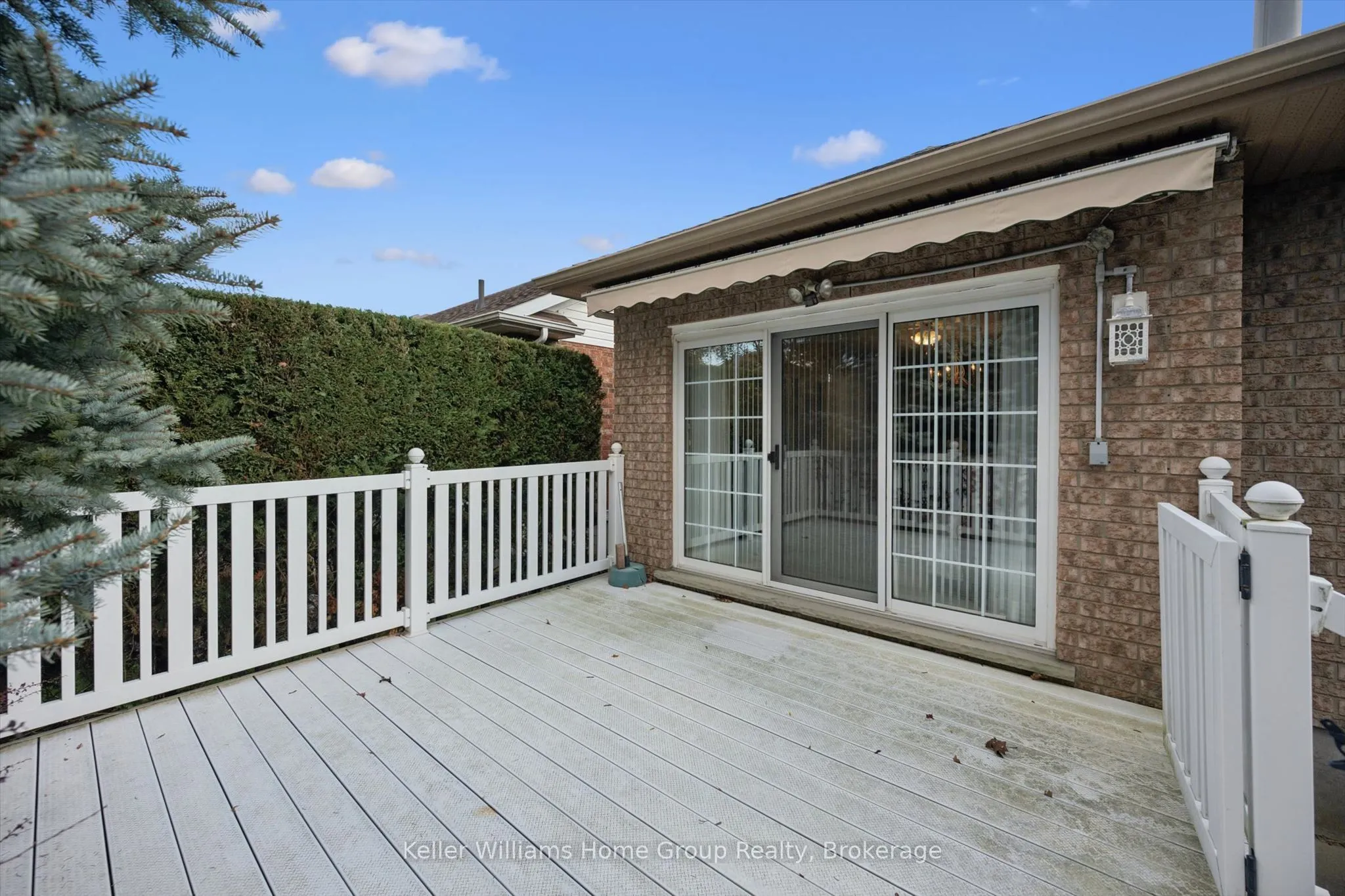 20 Beechlawn Boulevard #1