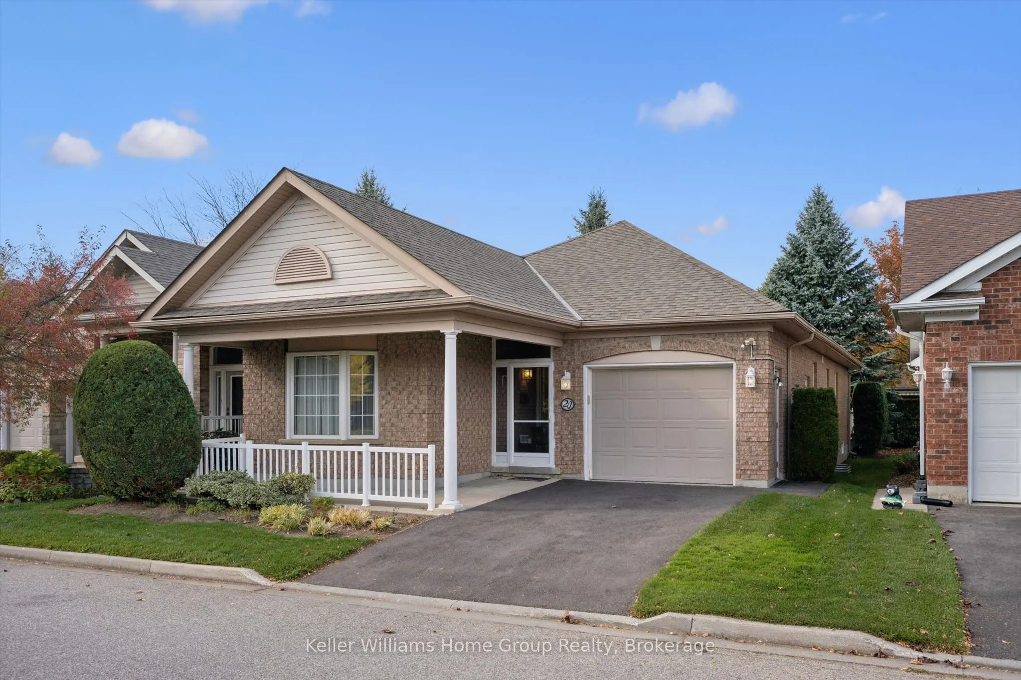 20 Beechlawn Boulevard #1
