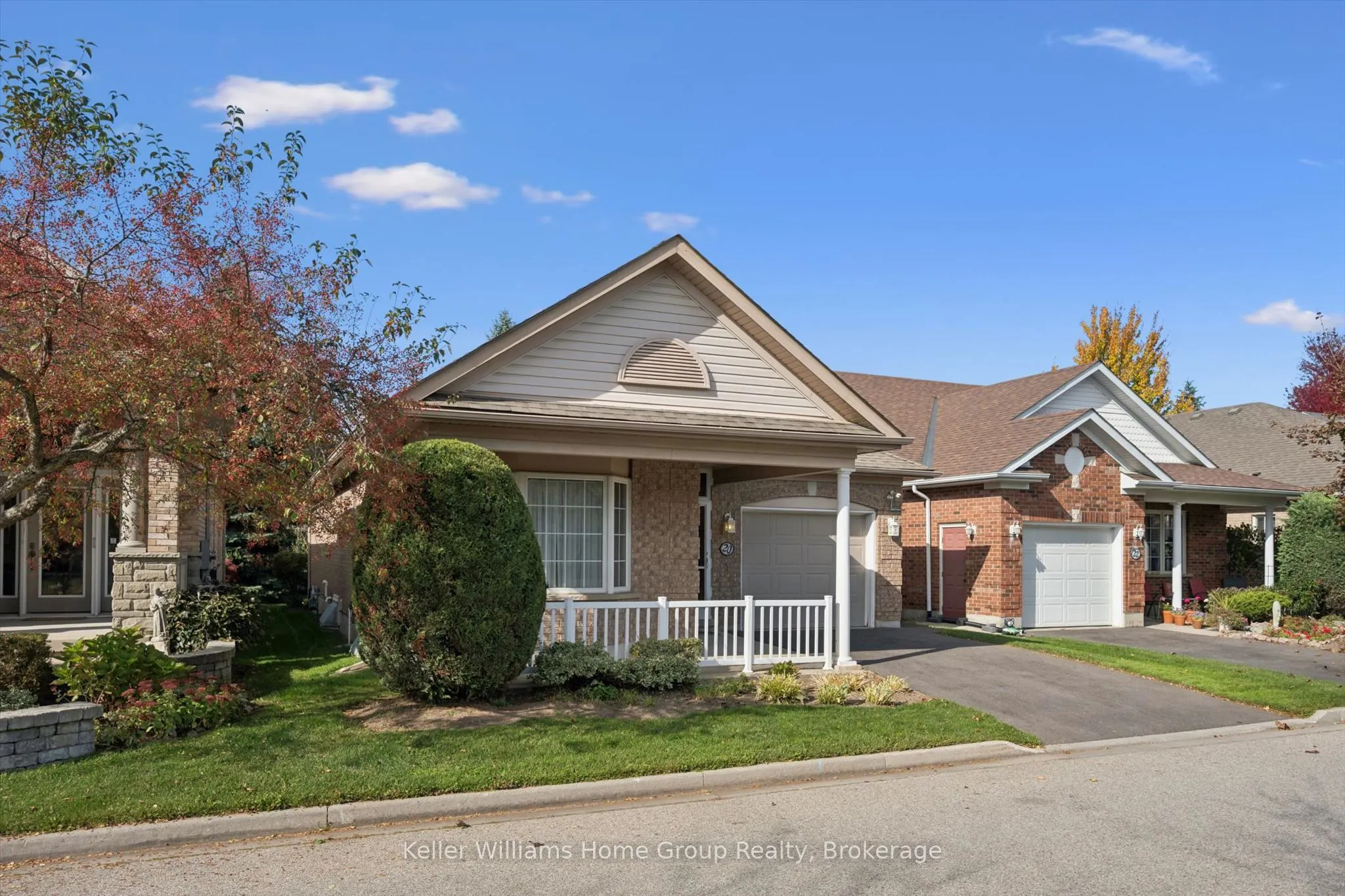 20 Beechlawn Boulevard #1
