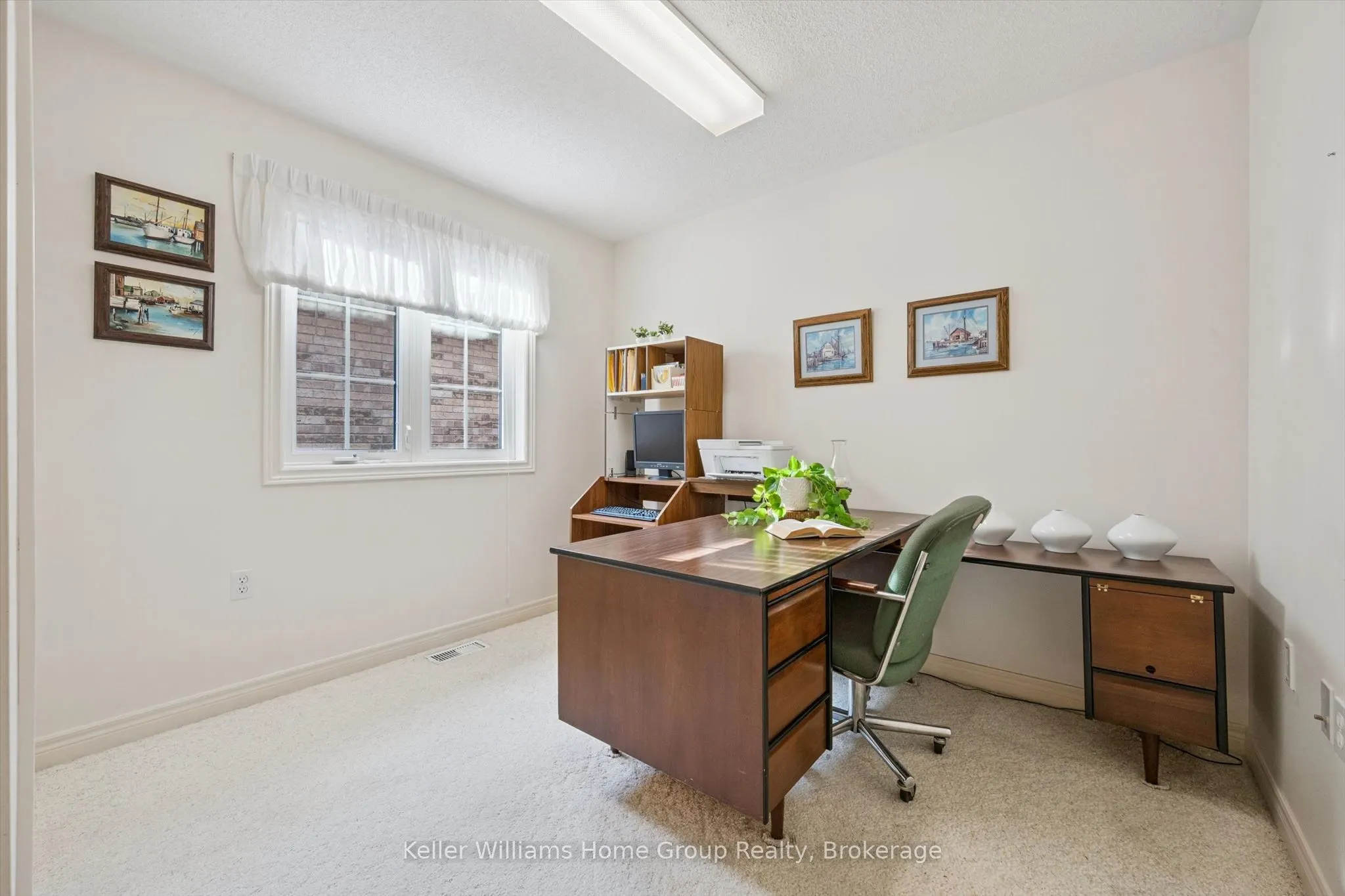 20 Beechlawn Boulevard #1