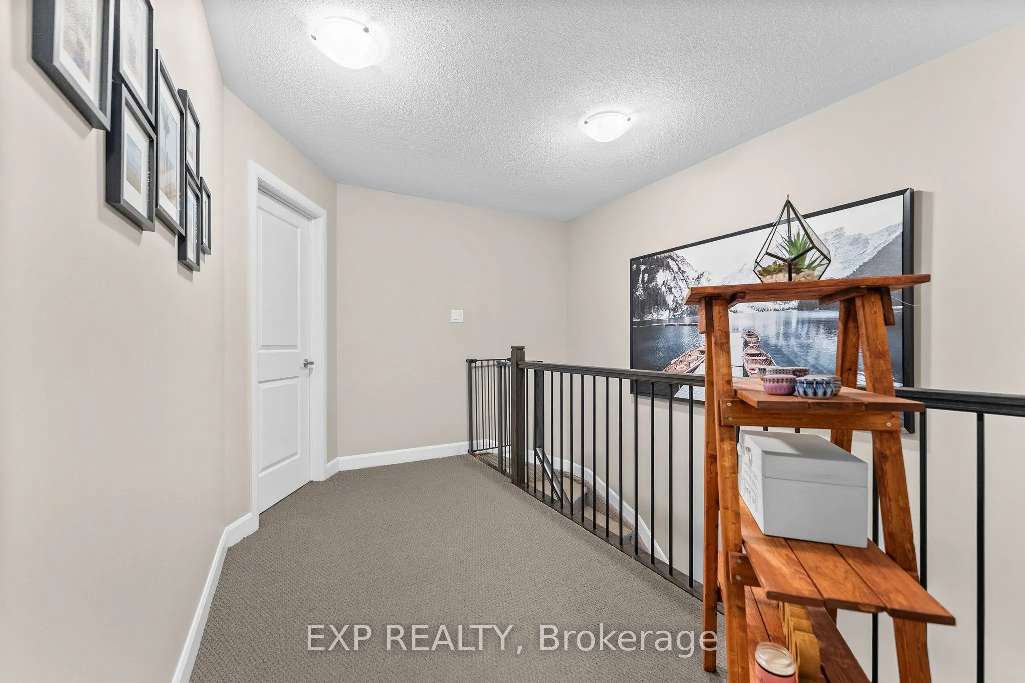 76 Vimy Ridge Crescent