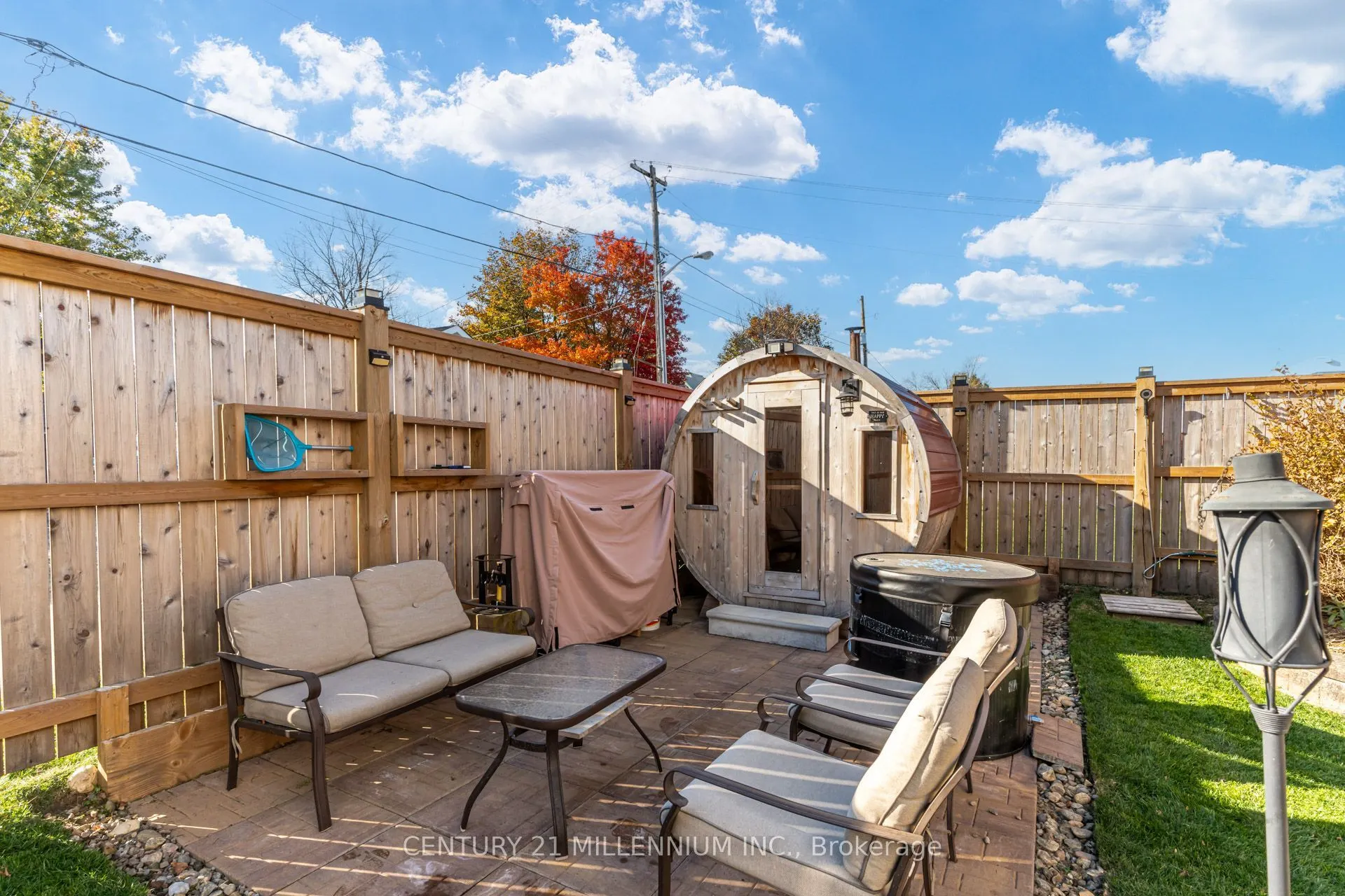 125 Jelly Street N