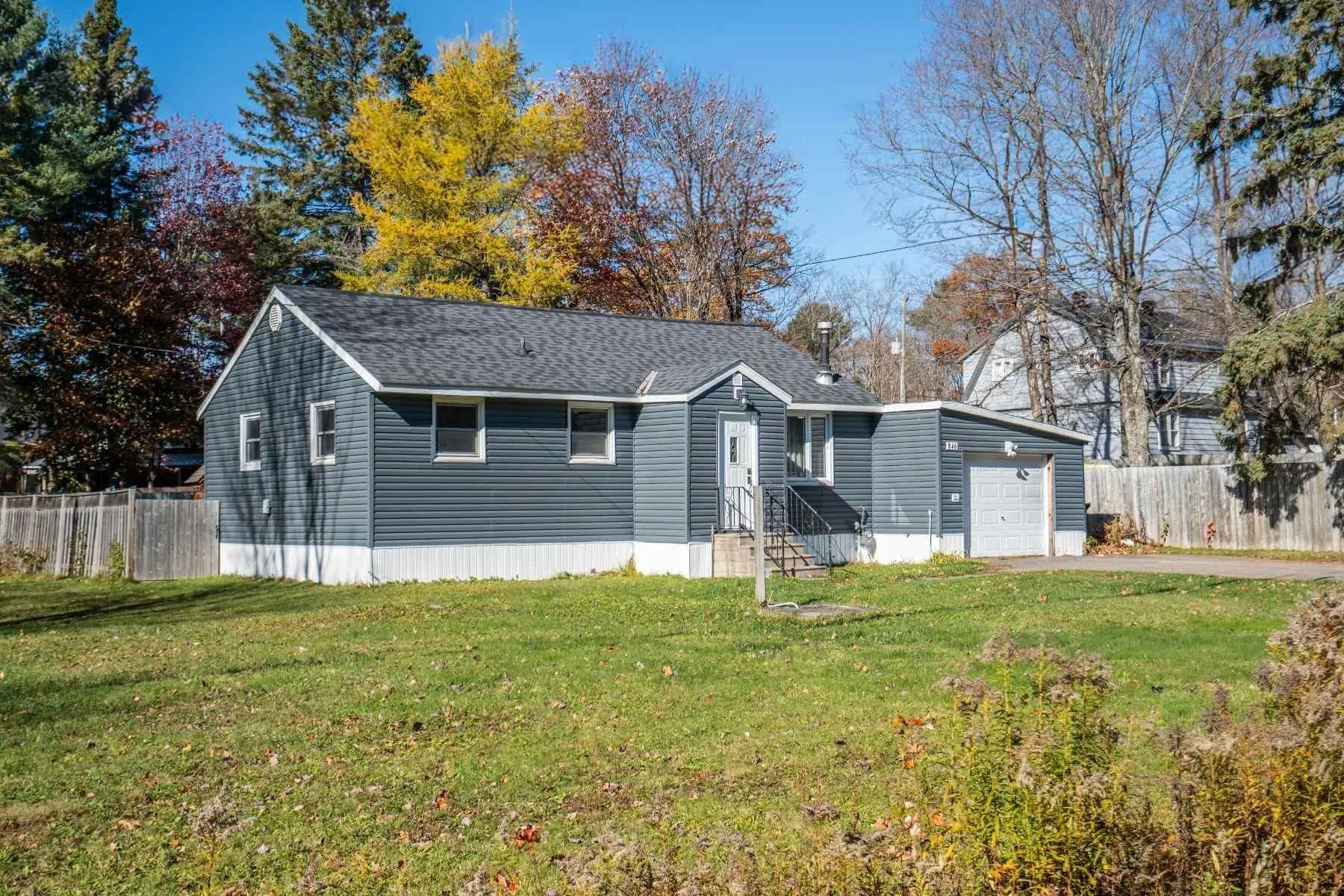 246 Old Highway 17 N