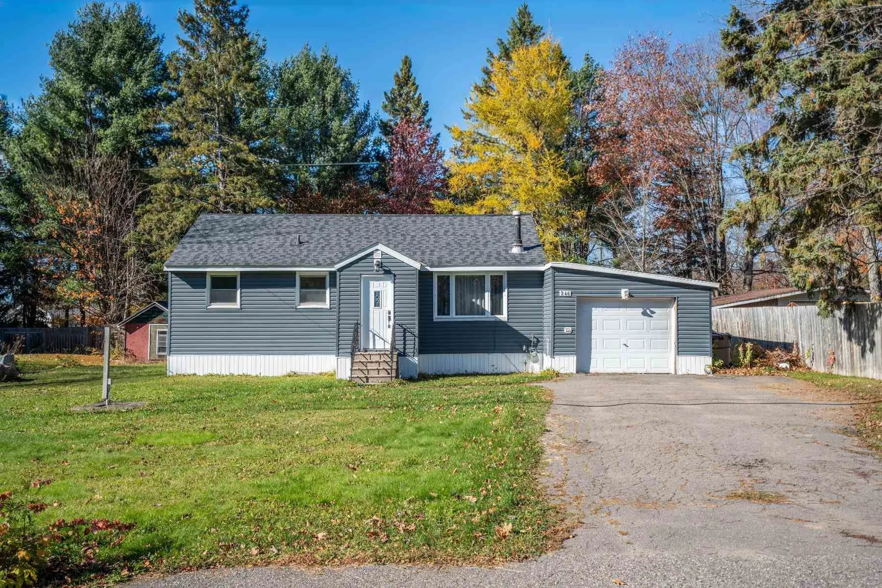 246 Old Highway 17 N