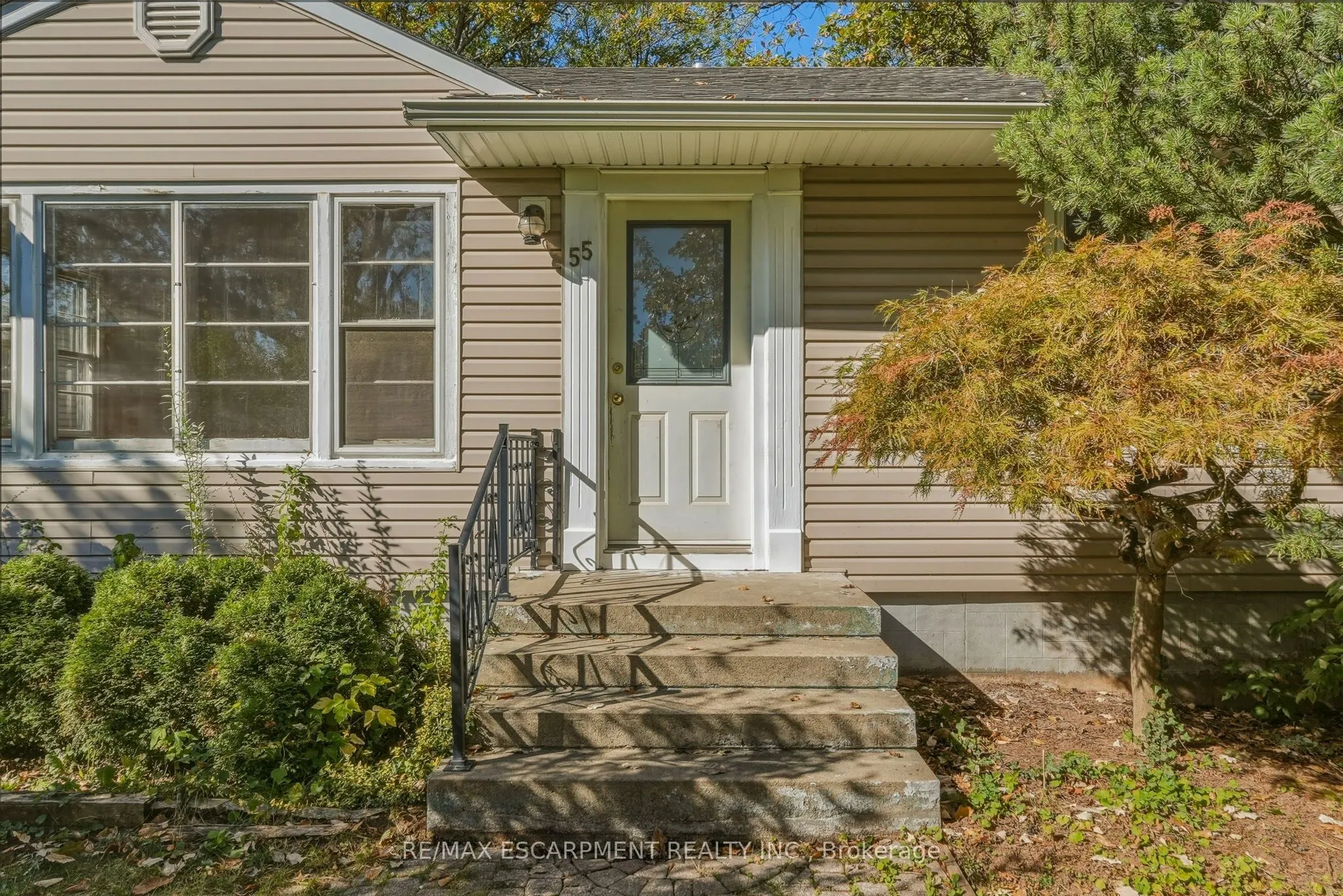 55 Lakeview Avenue