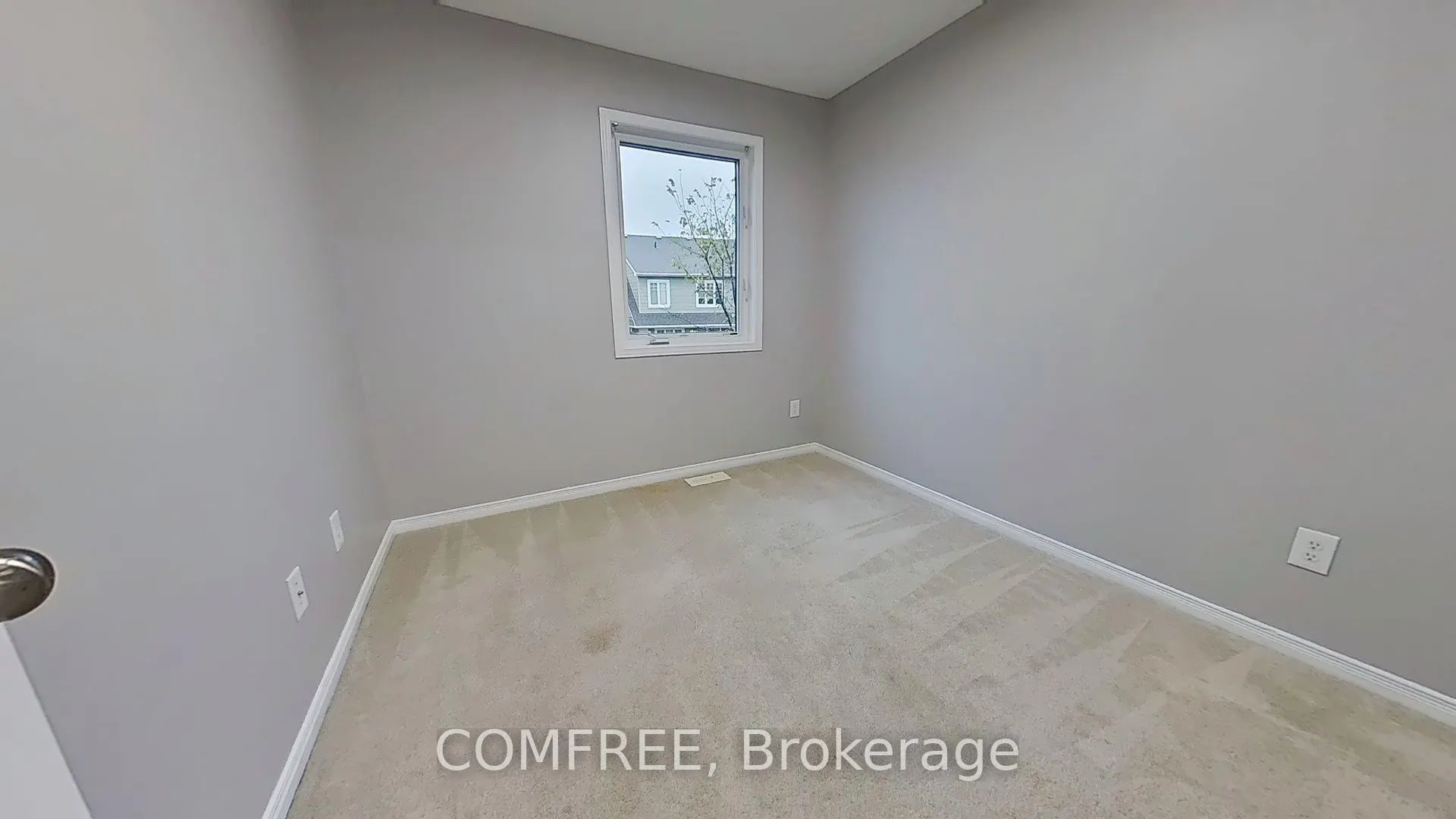 26 Dundalk Private