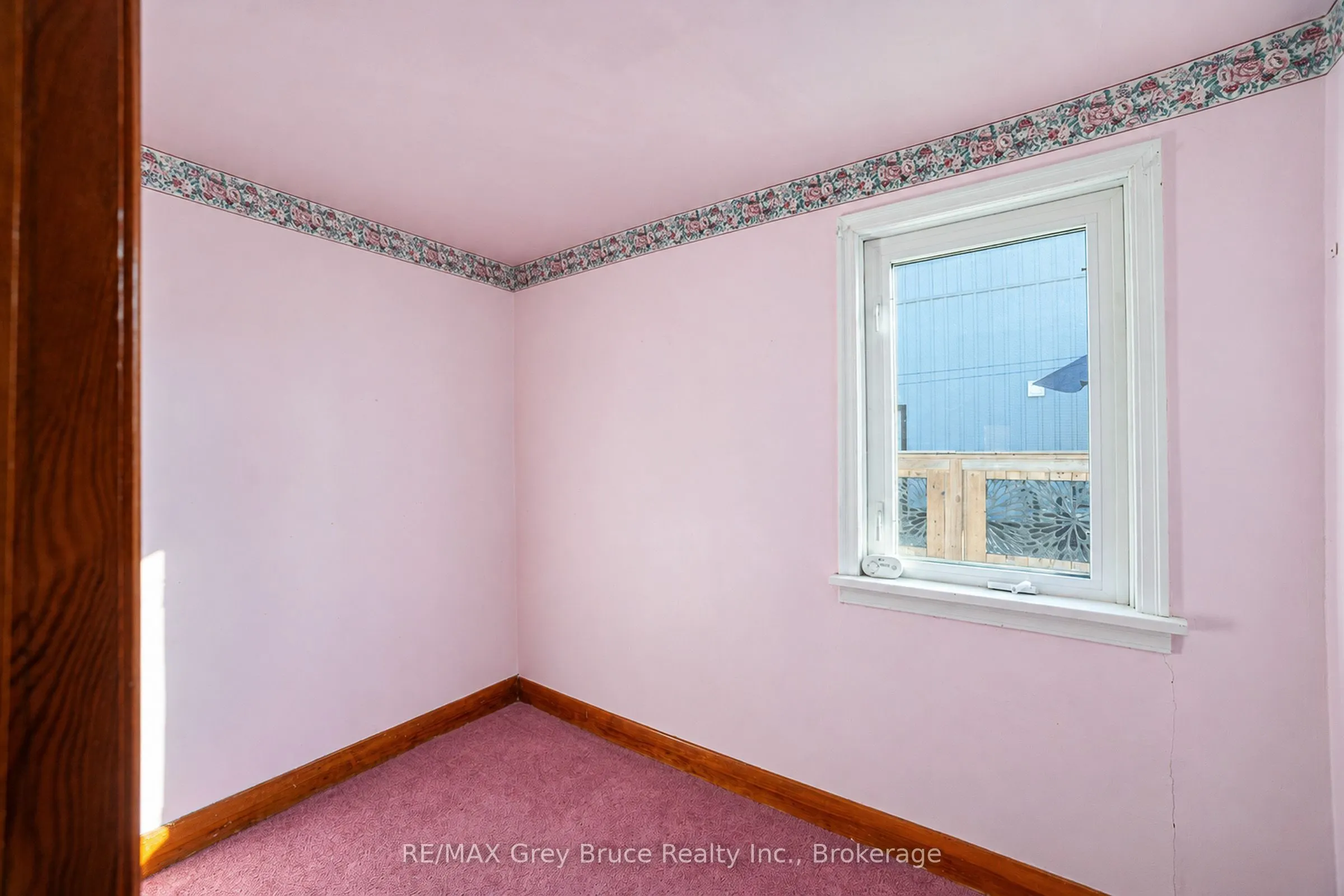 14 3rd Street NW