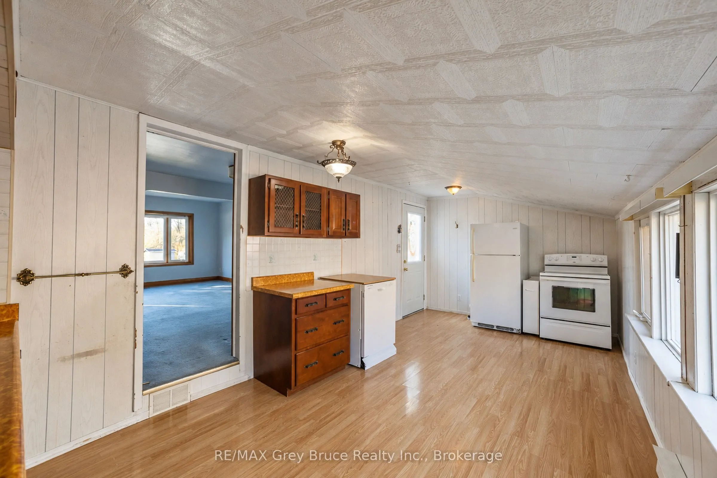 14 3rd Street NW