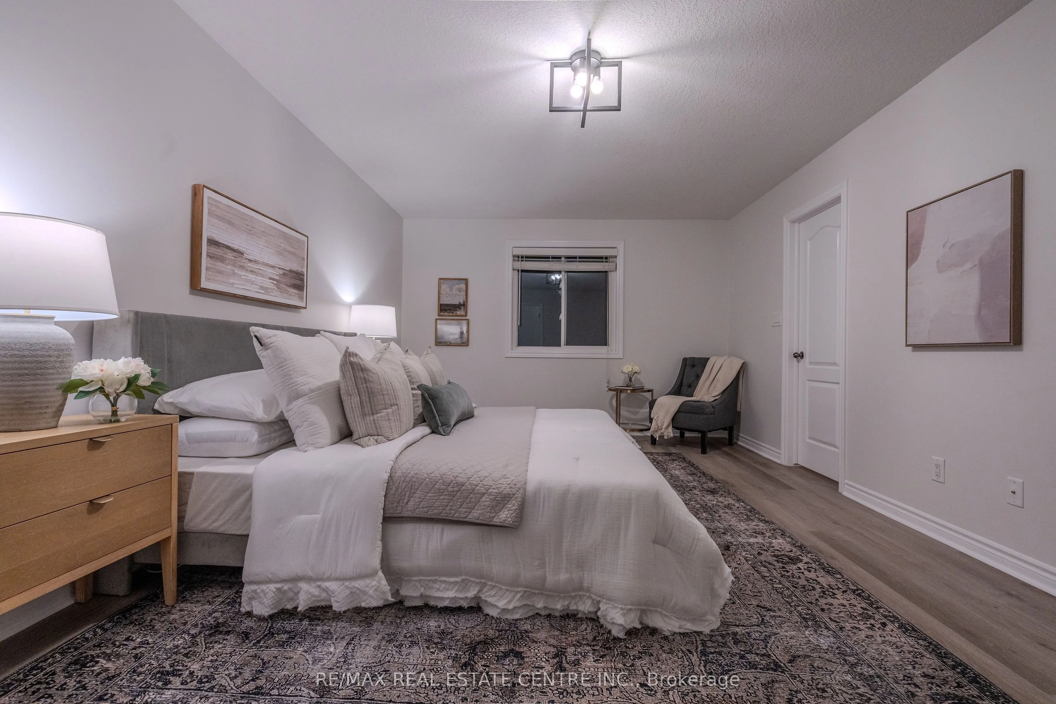 91 Yvonne Crescent