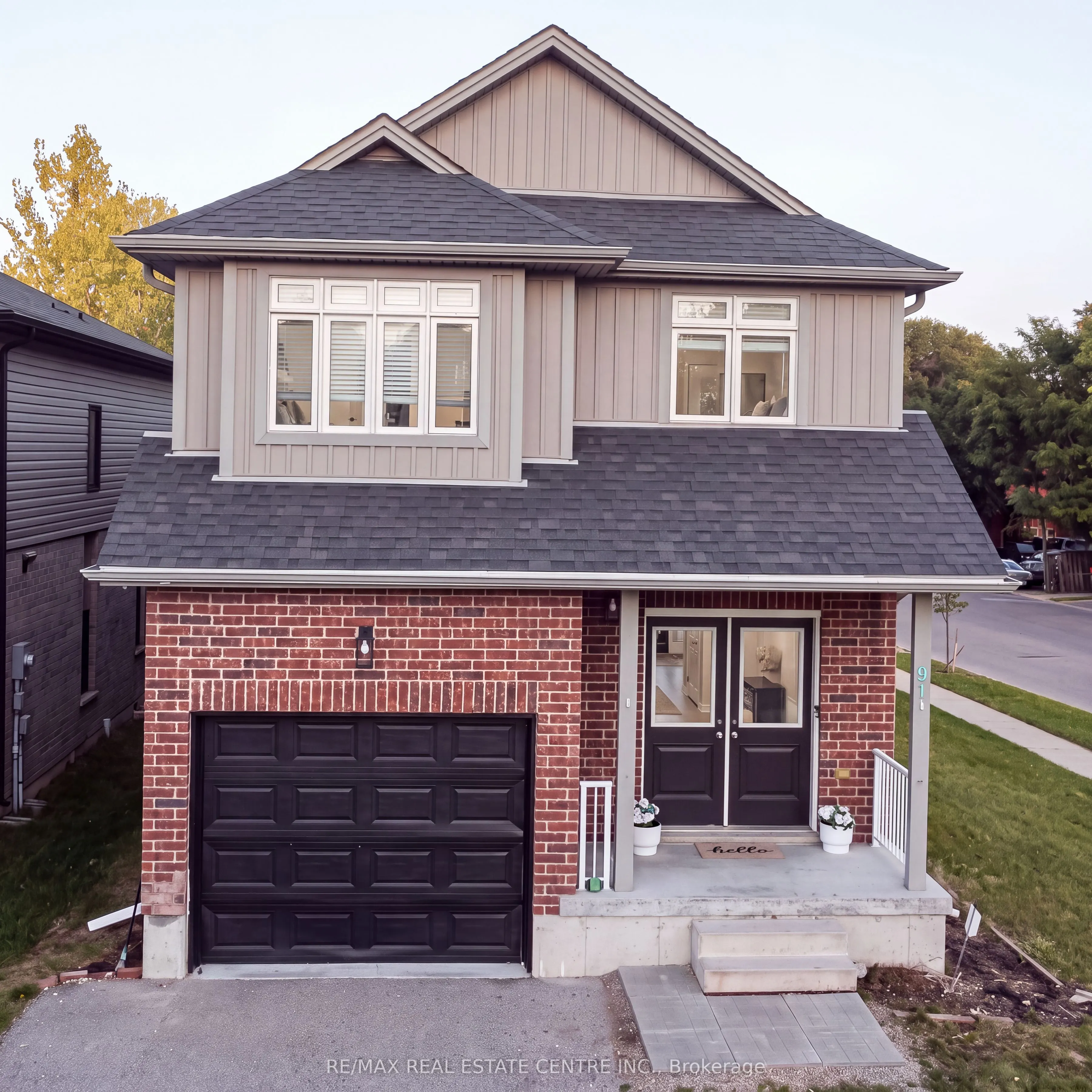 91 Yvonne Crescent