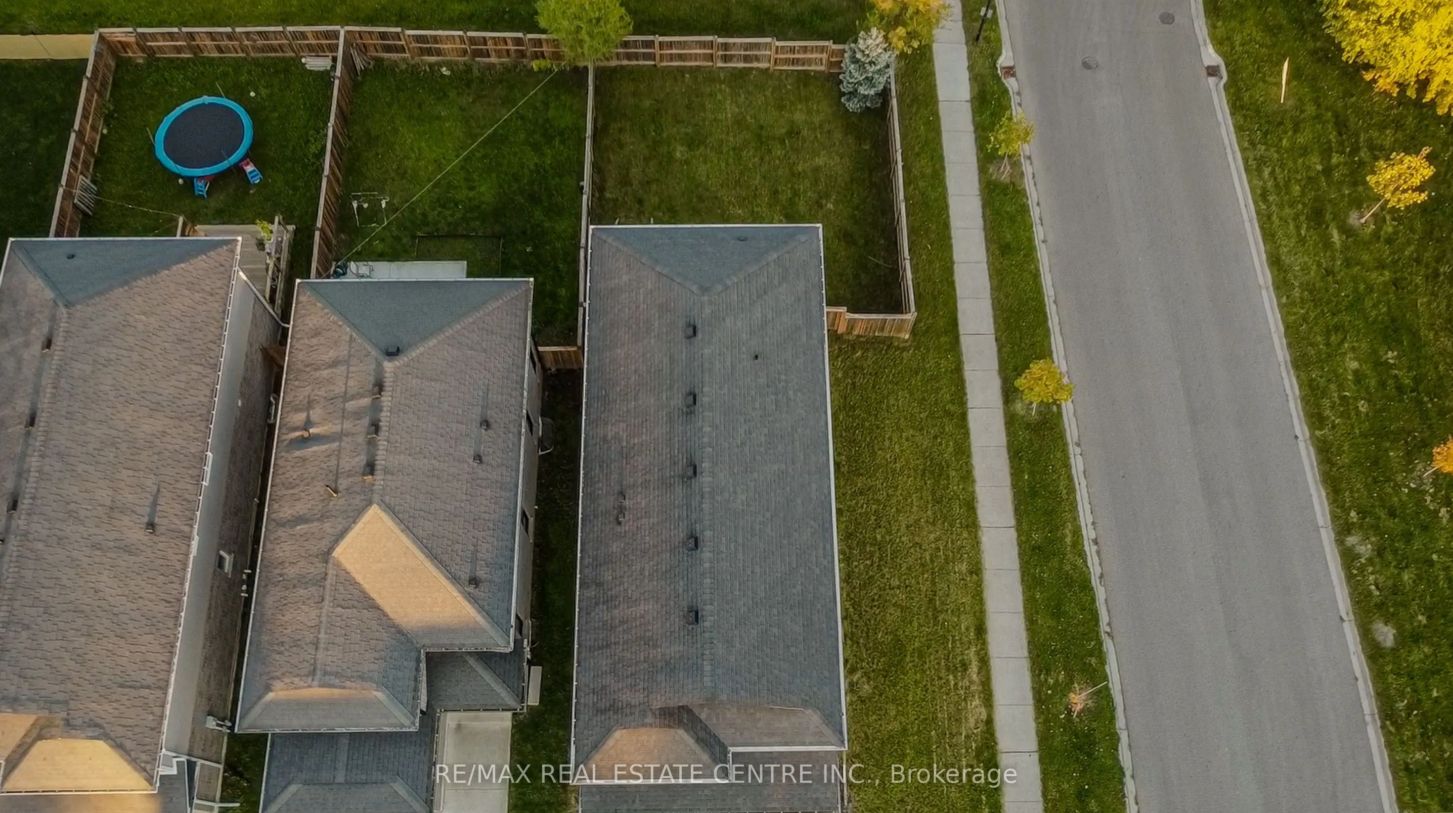 91 Yvonne Crescent