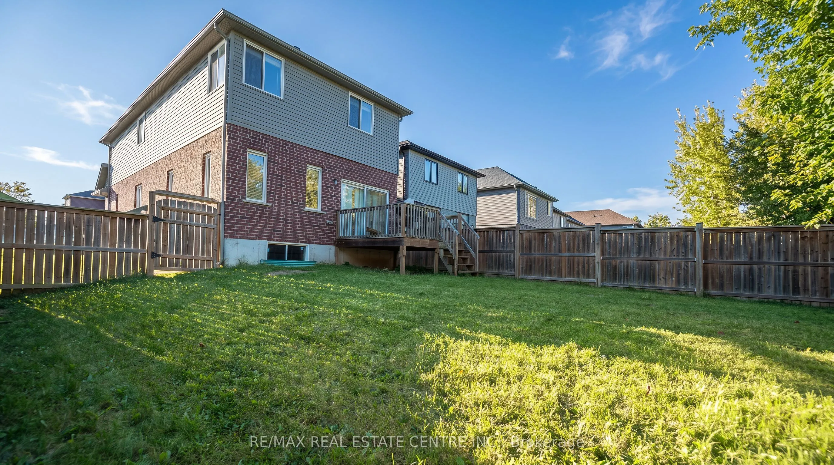 91 Yvonne Crescent