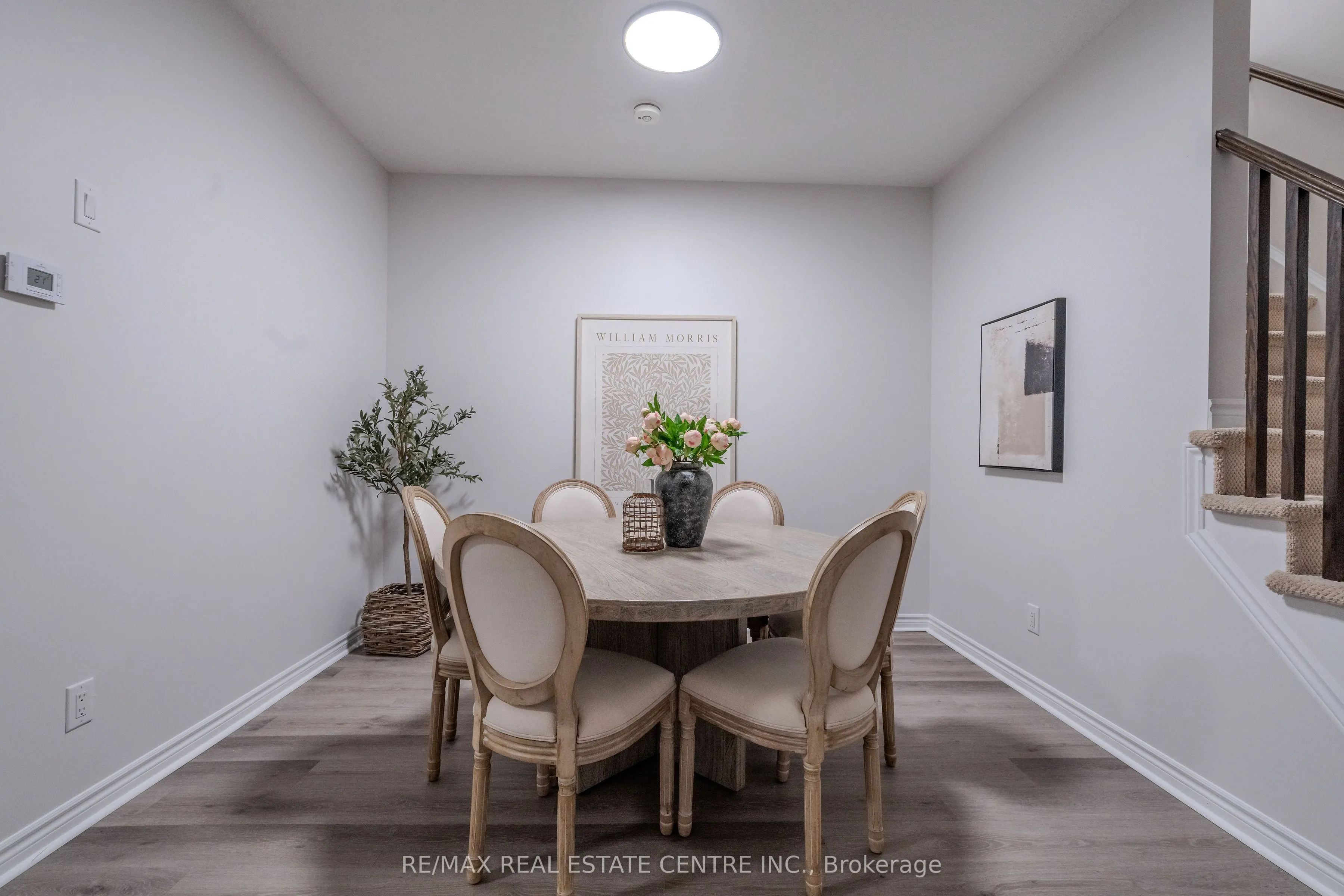 91 Yvonne Crescent