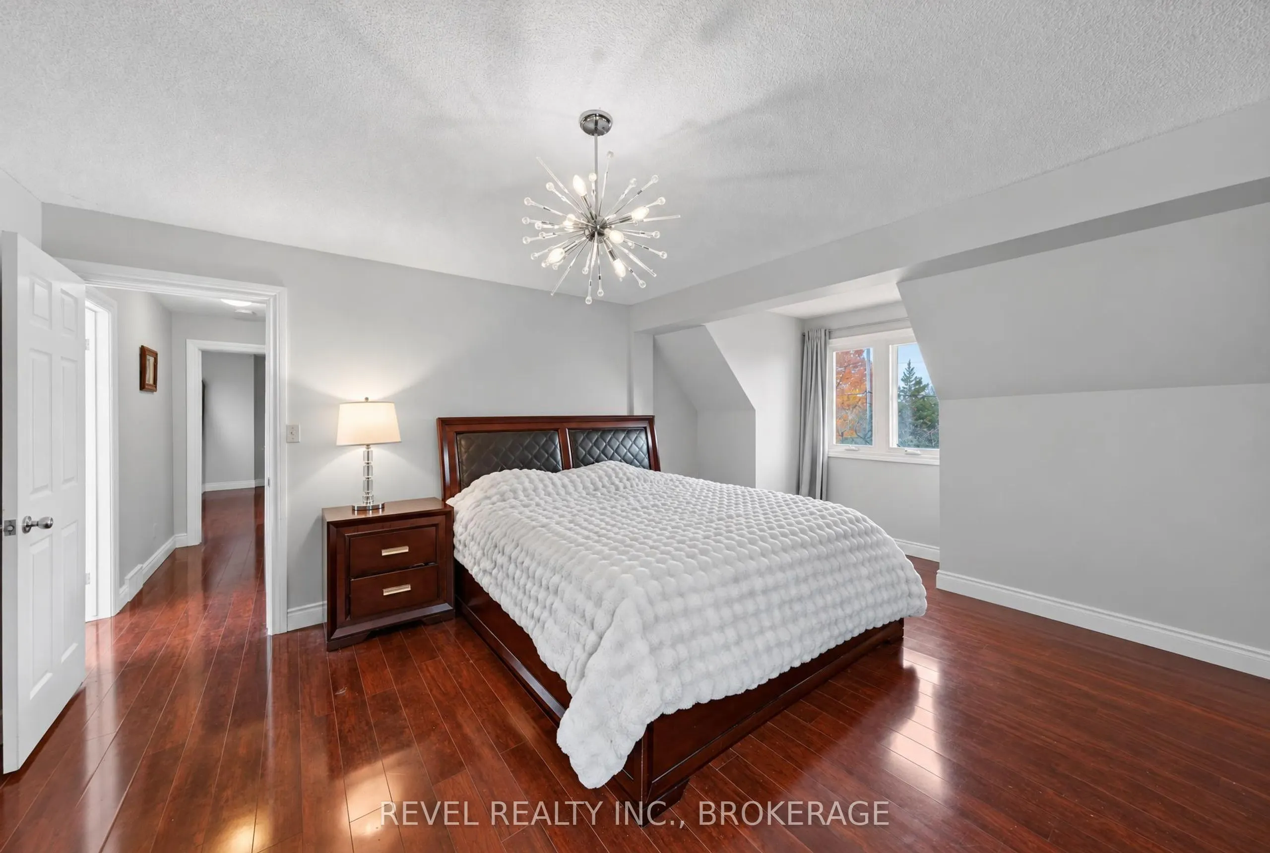 3321 Silverwood Drive