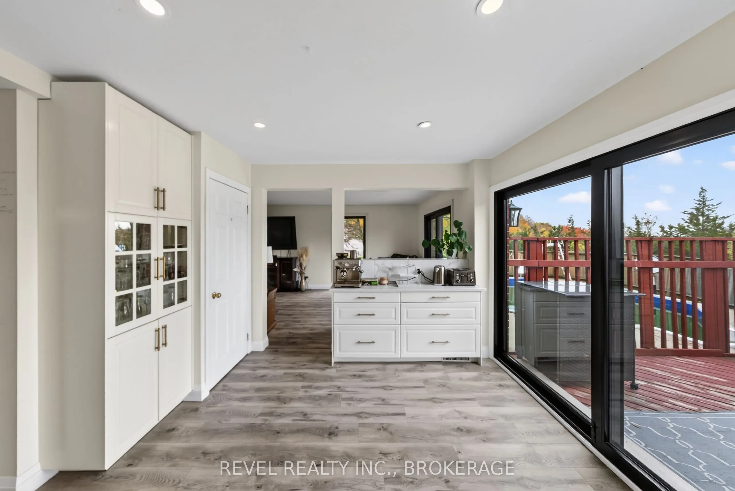 3321 Silverwood Drive