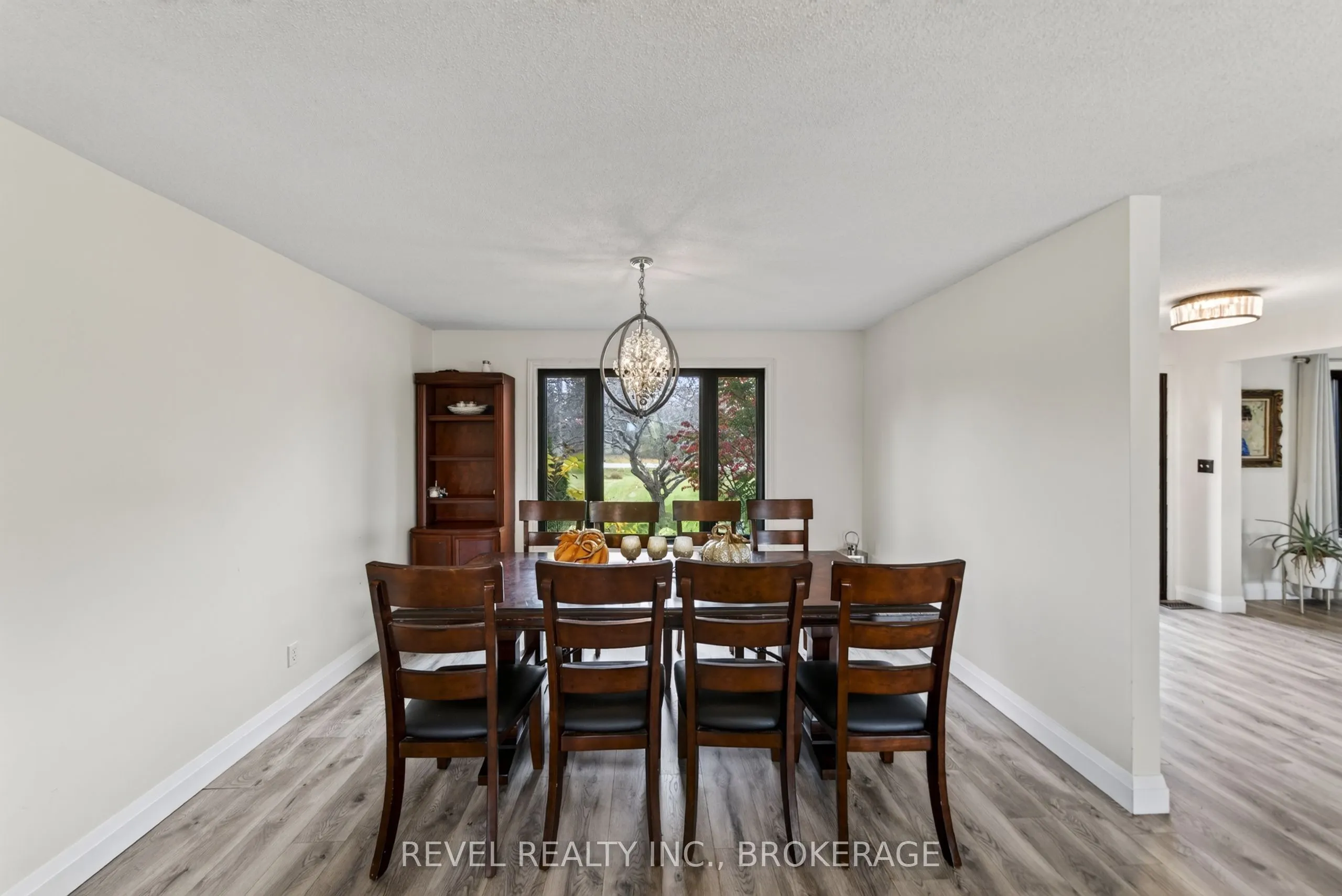 3321 Silverwood Drive