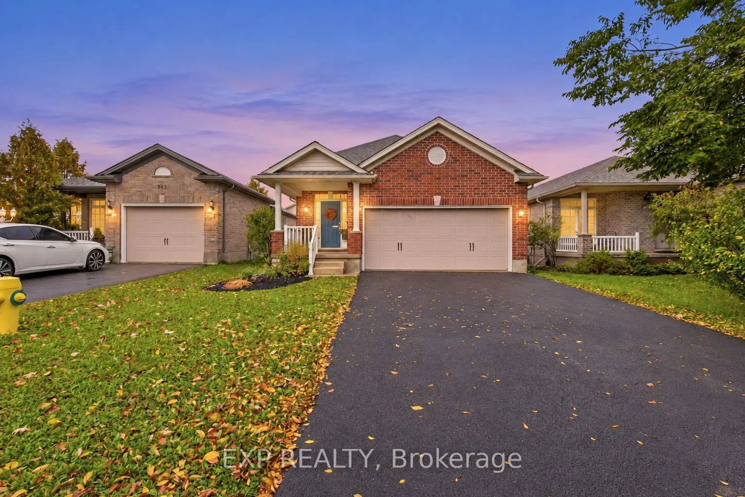 969 Bitterbush Crescent