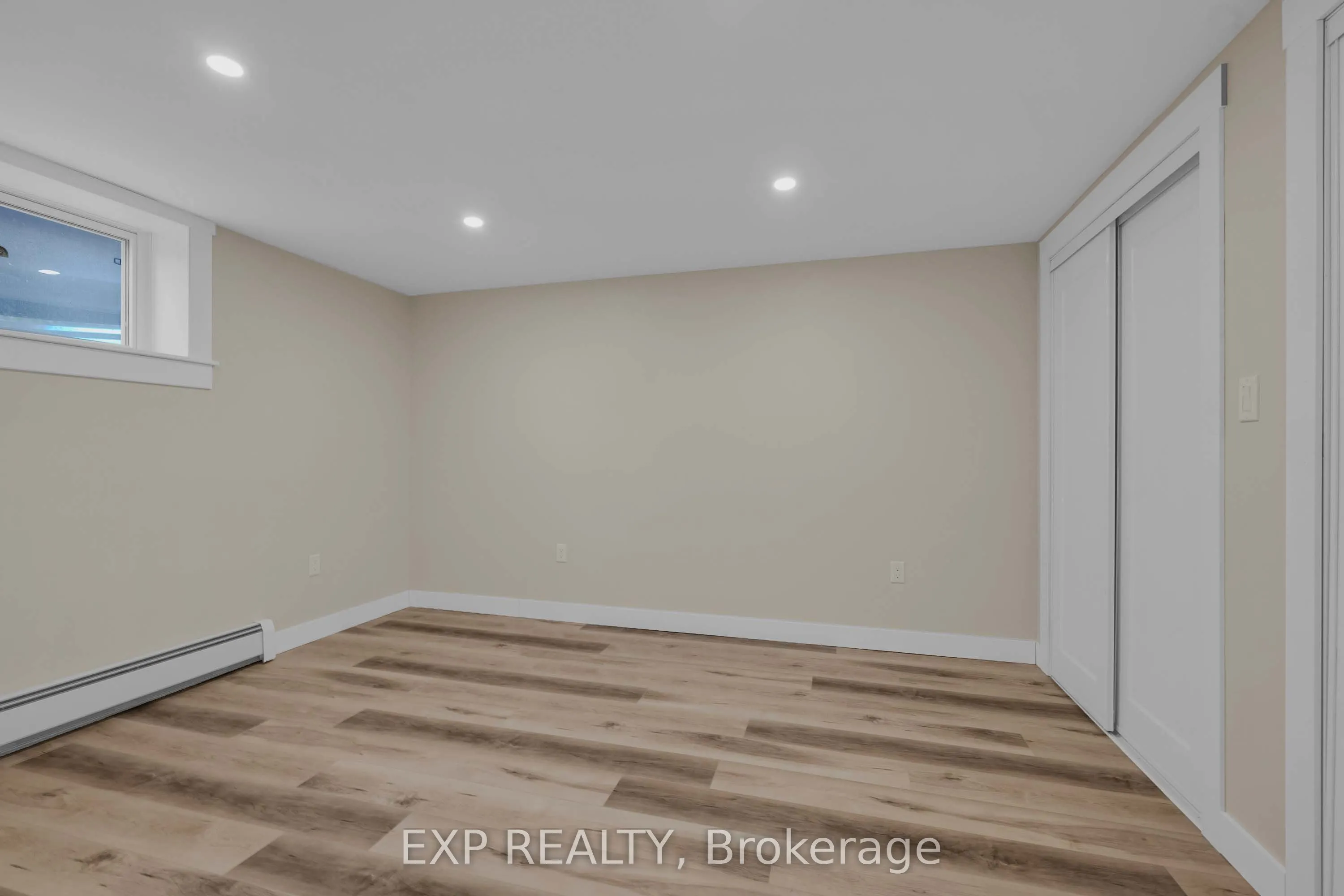 314 First Avenue E #(LOWER LEVEL)
