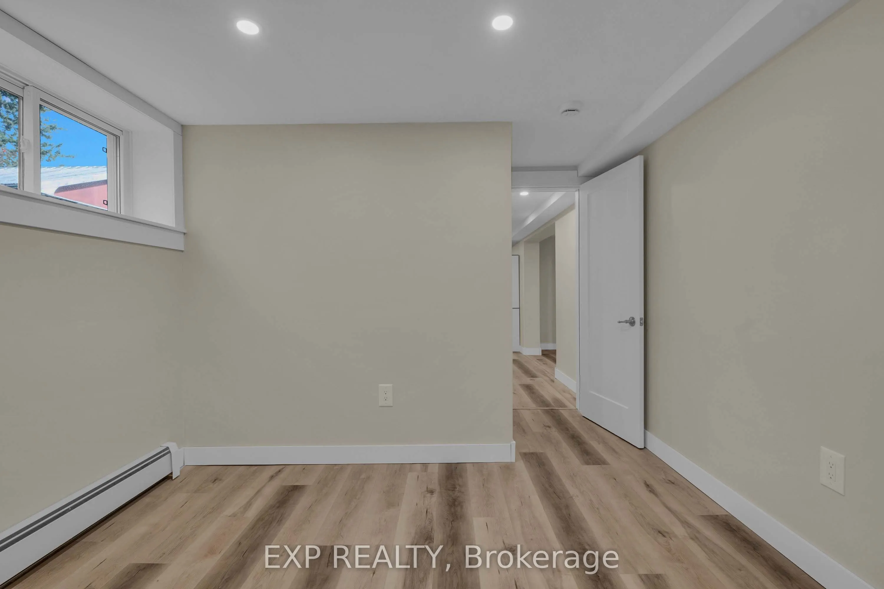 314 First Avenue E #(LOWER LEVEL)