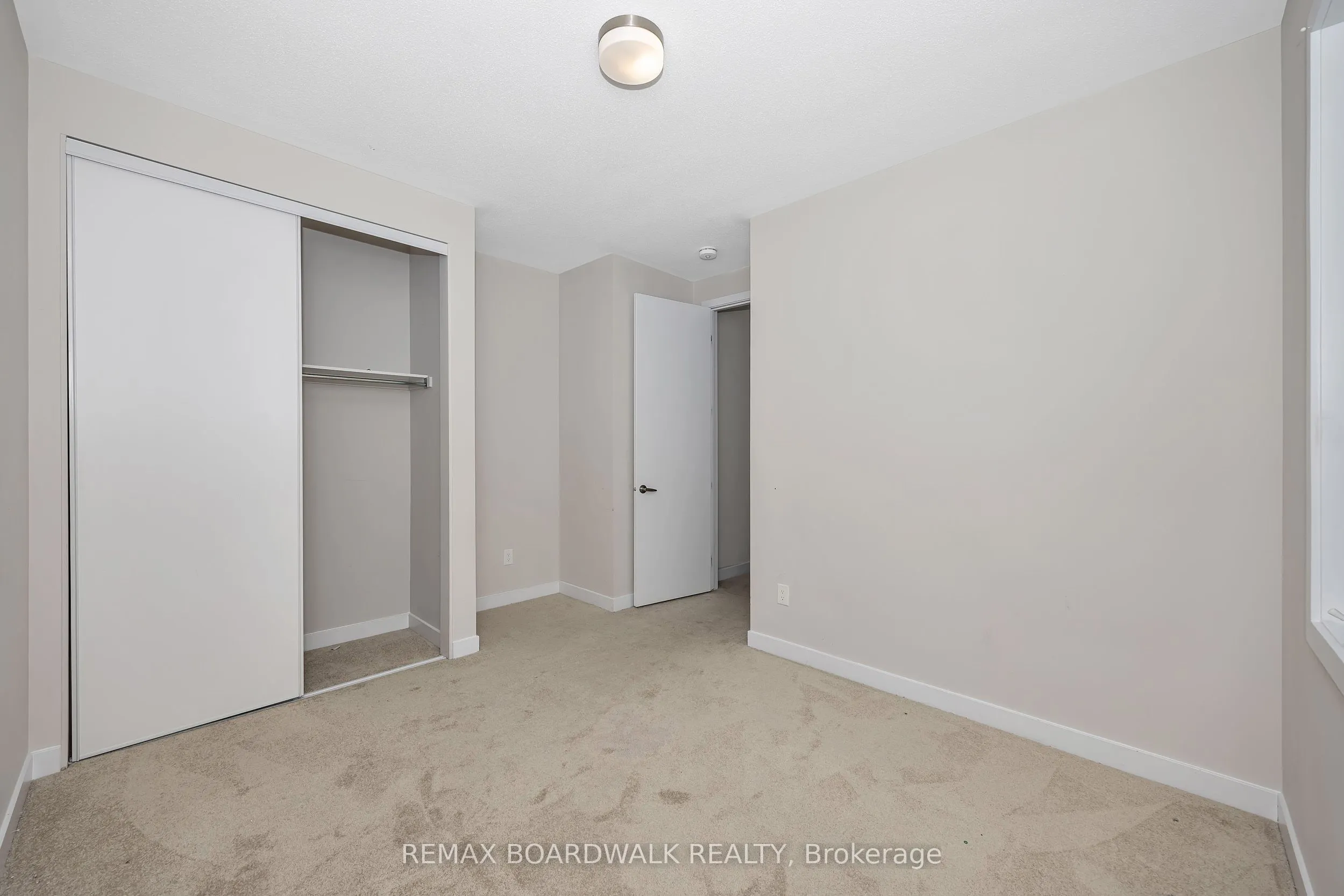 125 Hackamore Crescent