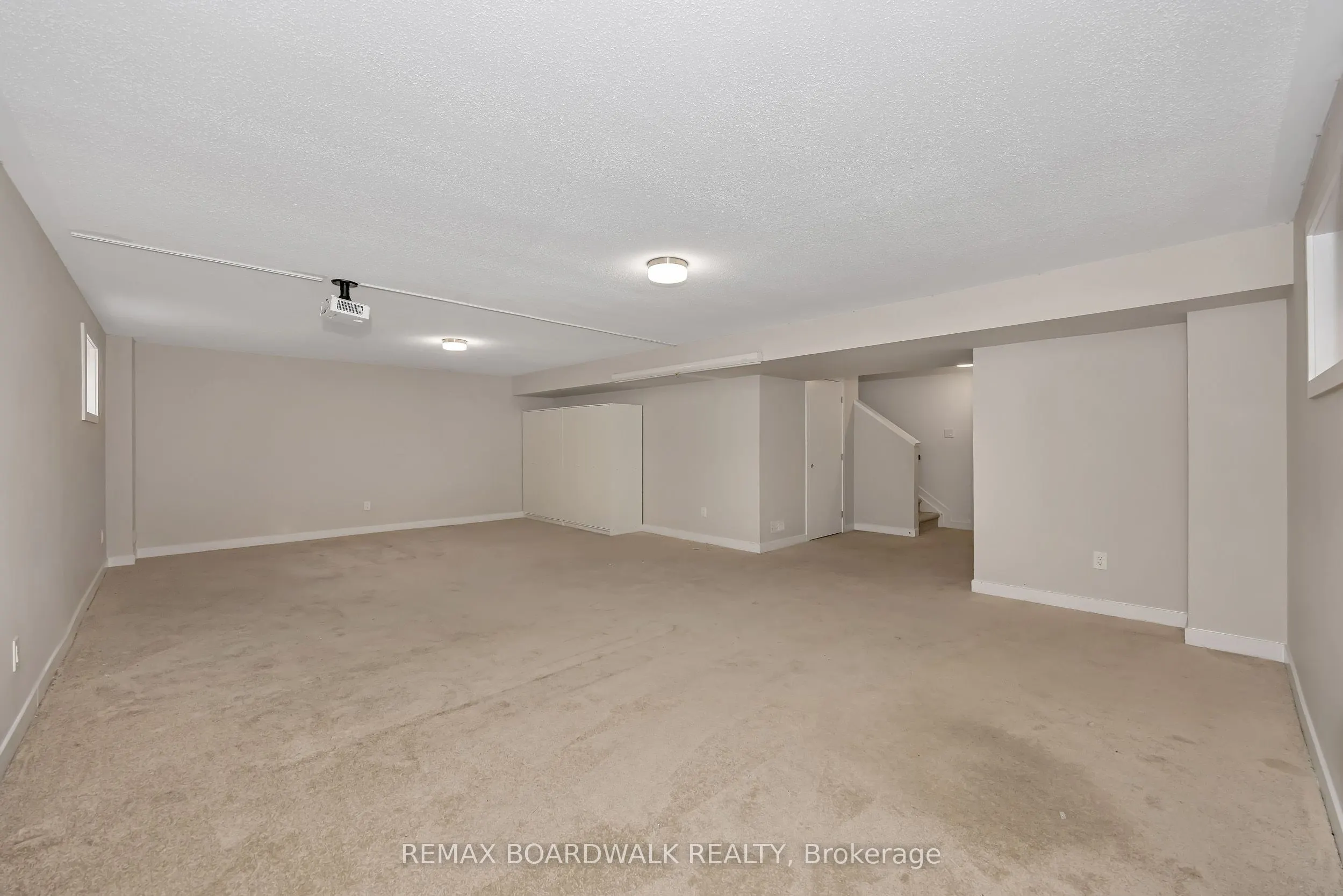 125 Hackamore Crescent