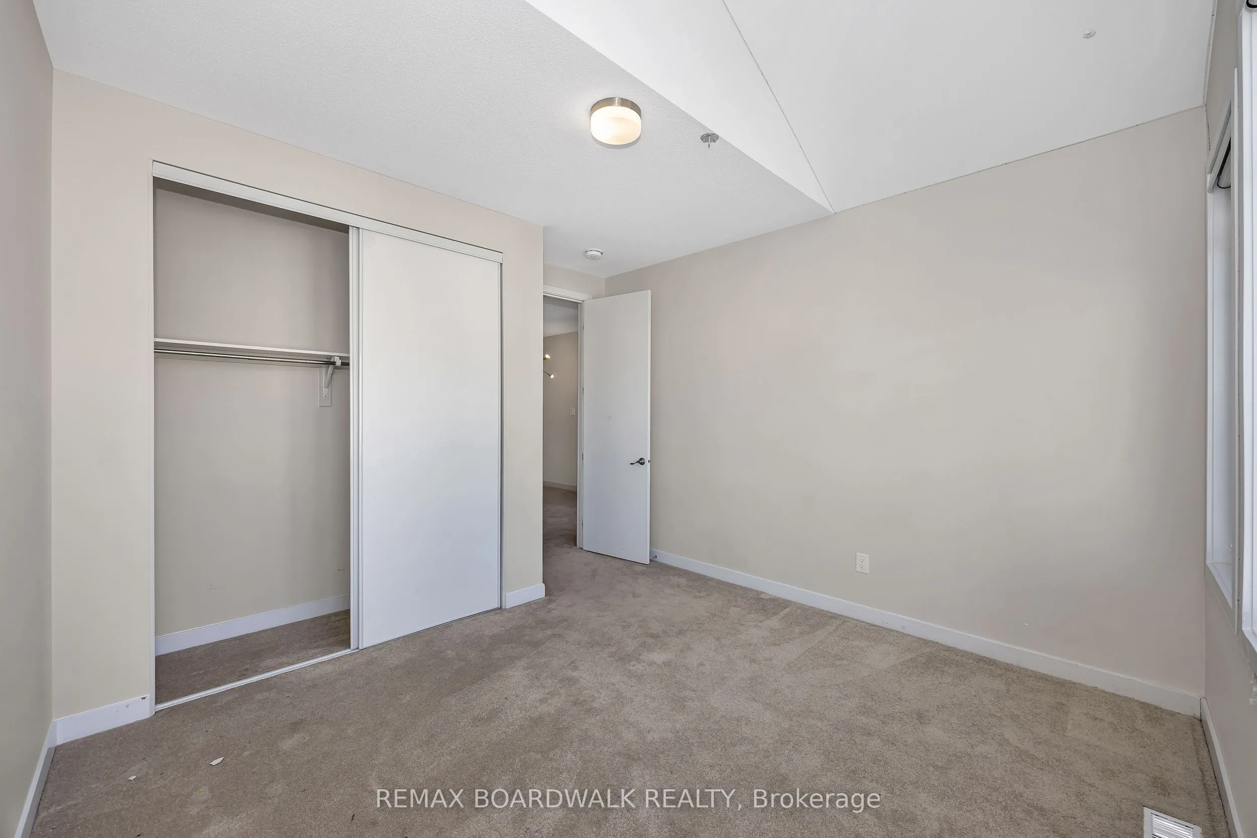 125 Hackamore Crescent