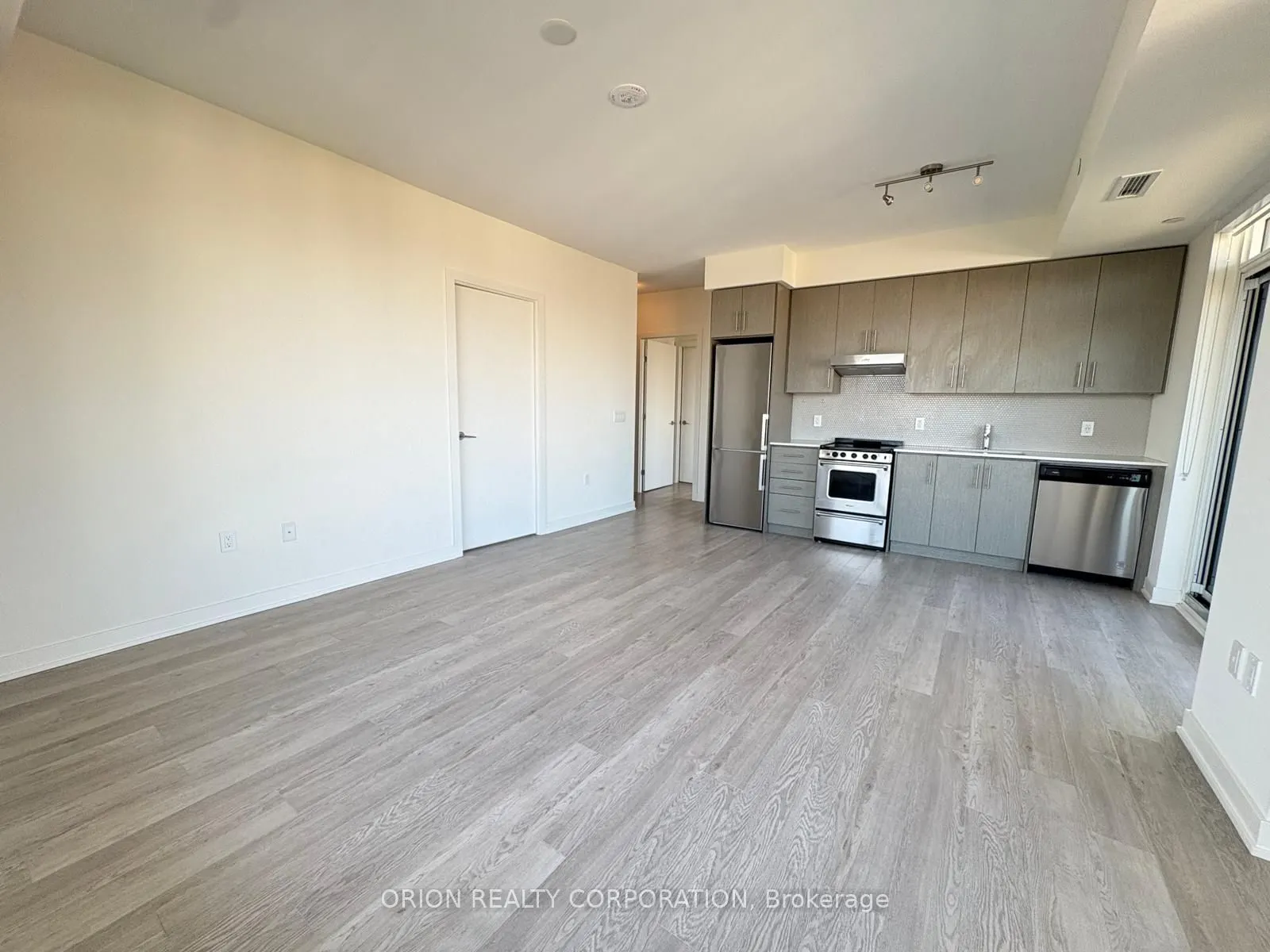 212 King William Street #1203
