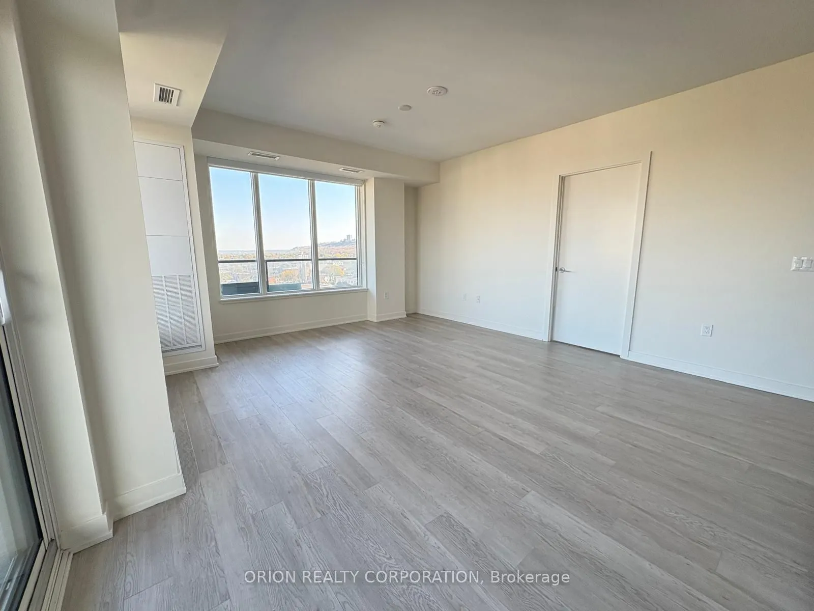 212 King William Street #1203