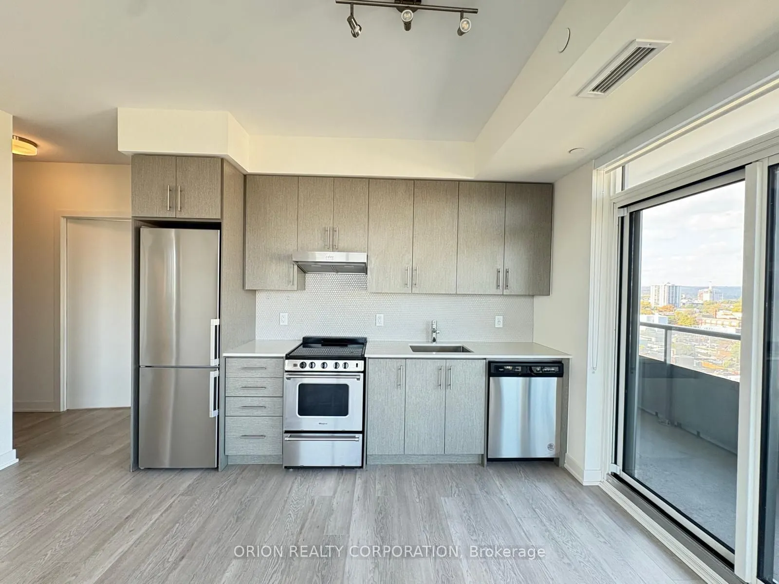 212 King William Street #1203