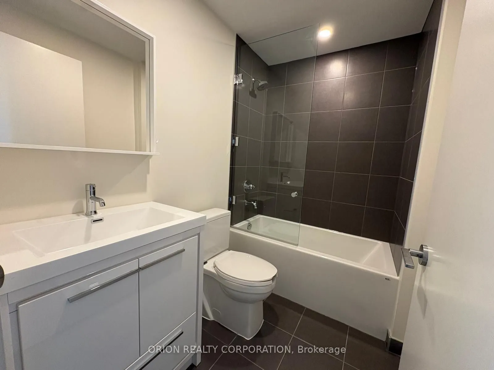 212 King William Street #1203