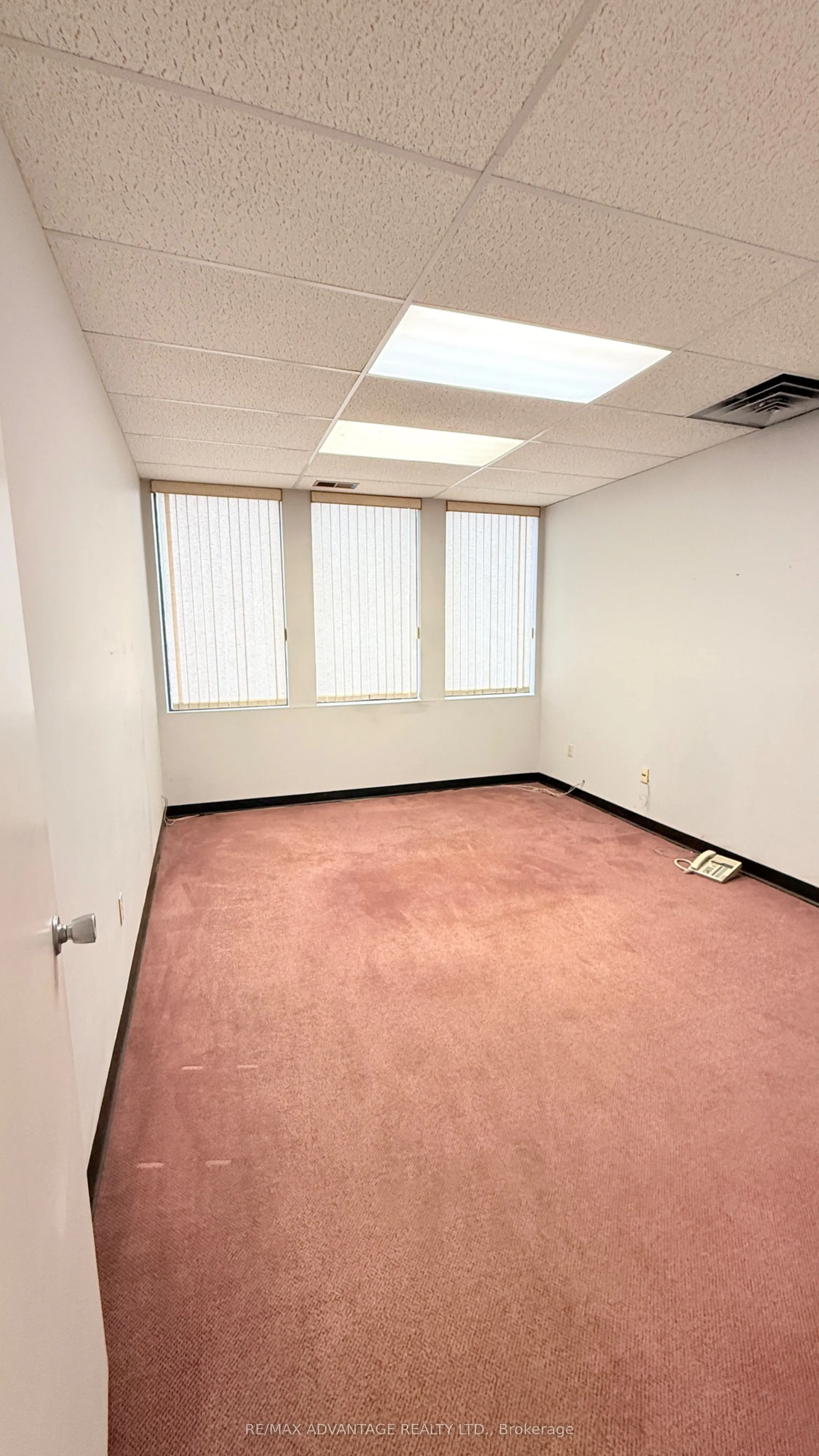 25 Baseline Road W #Unit 12 - Second Level
