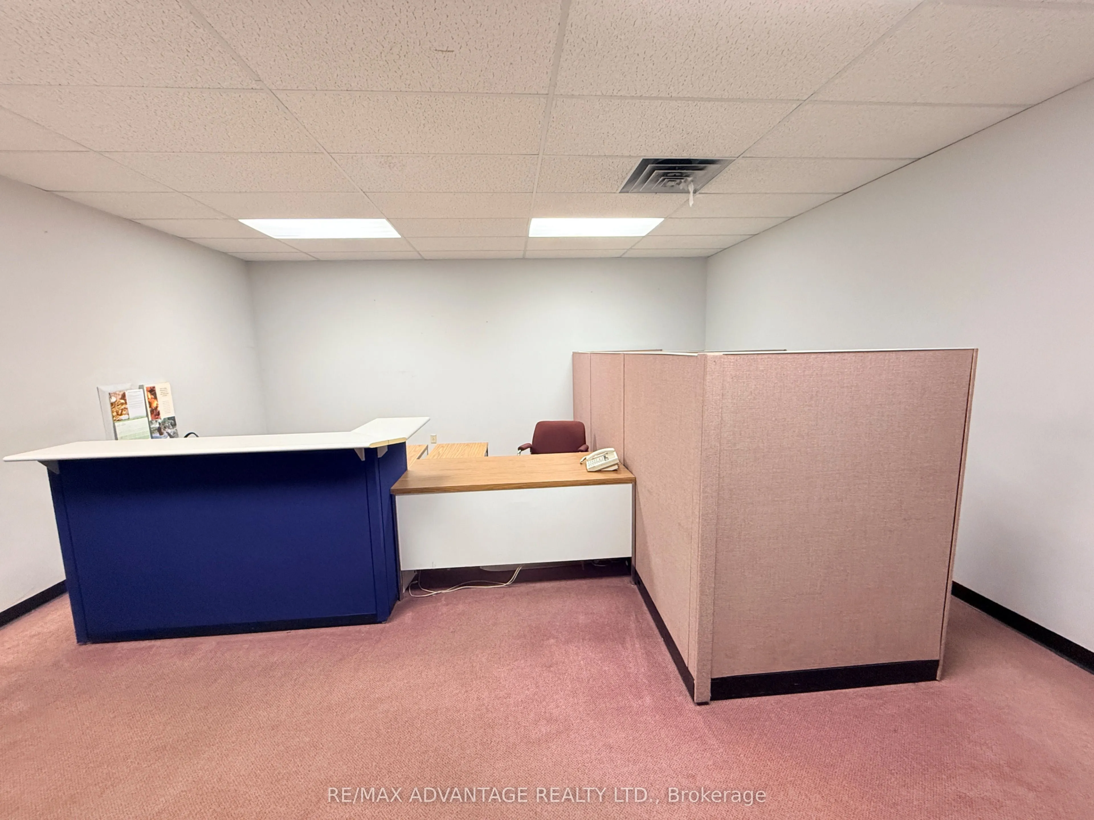 25 Baseline Road W #Unit 12 - Second Level