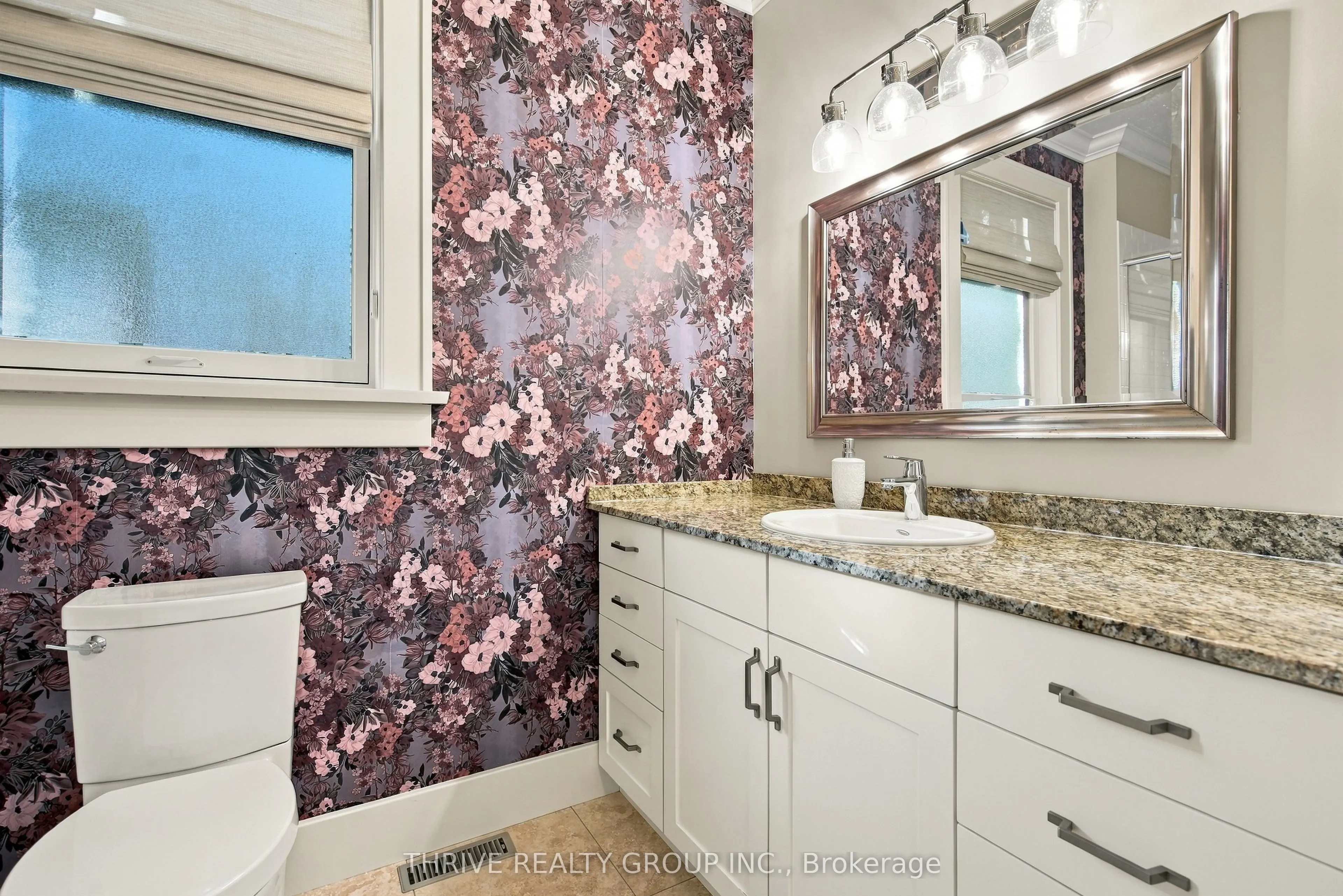 352 Ridout Street S #6