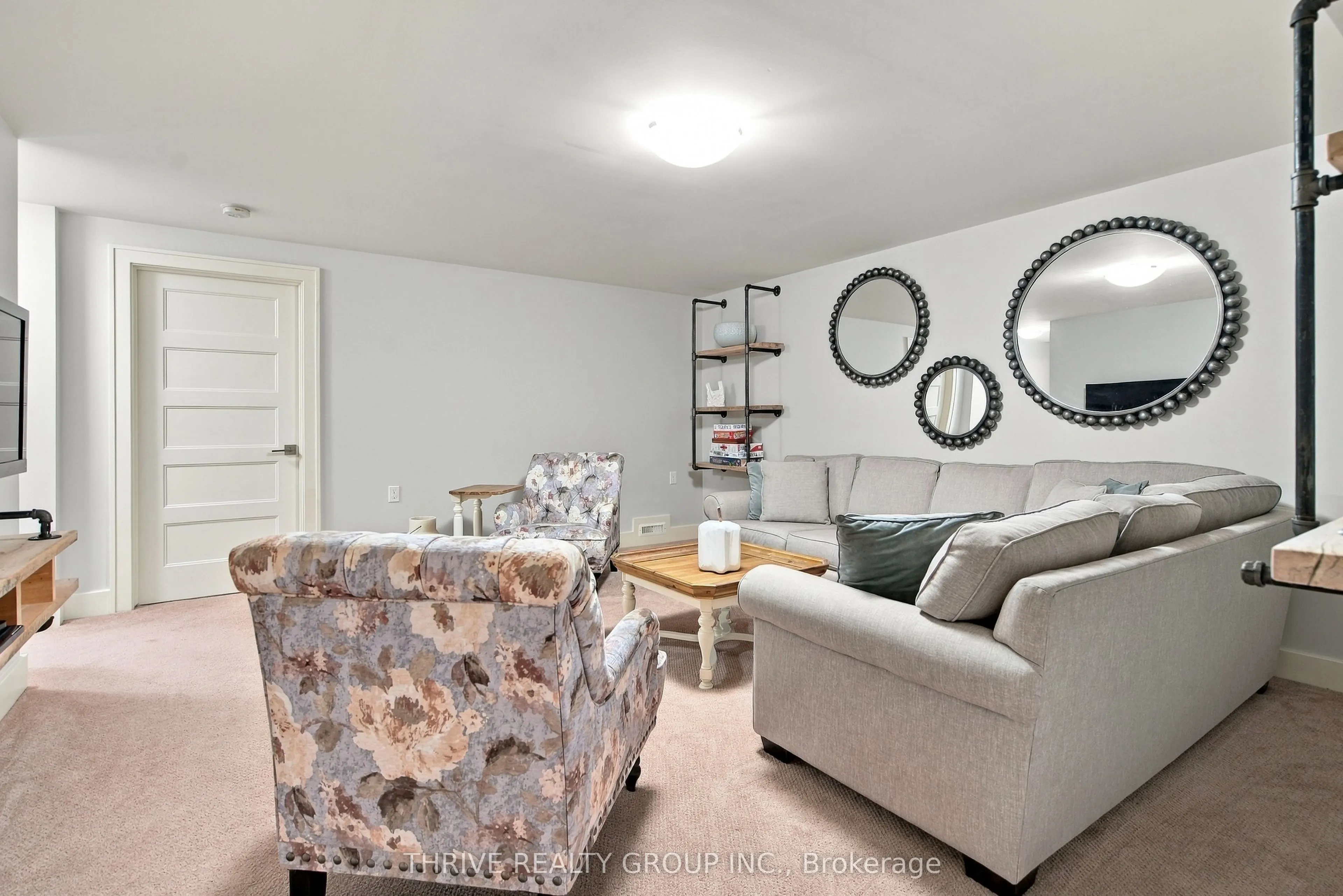 352 Ridout Street S #6