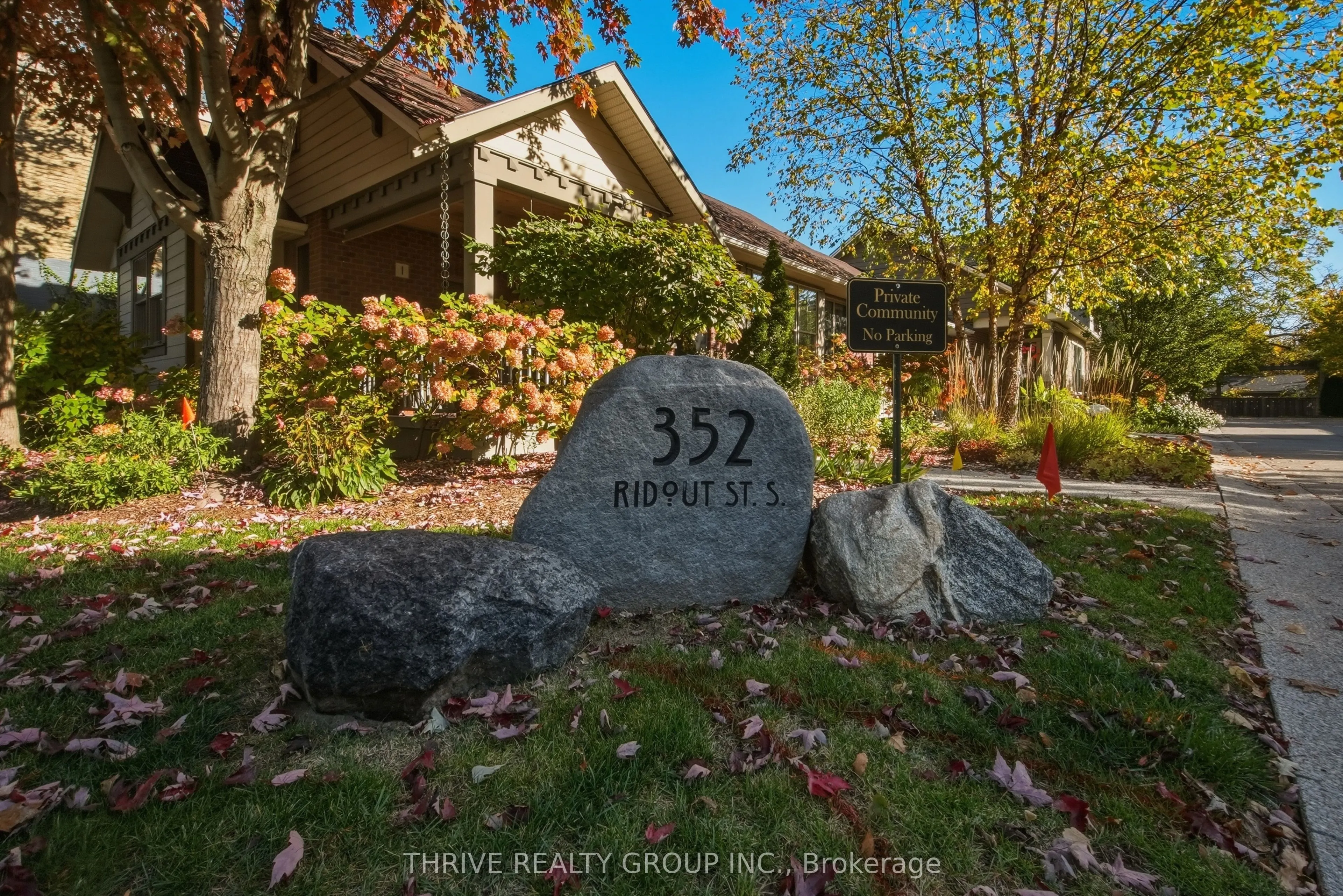 352 Ridout Street S #6
