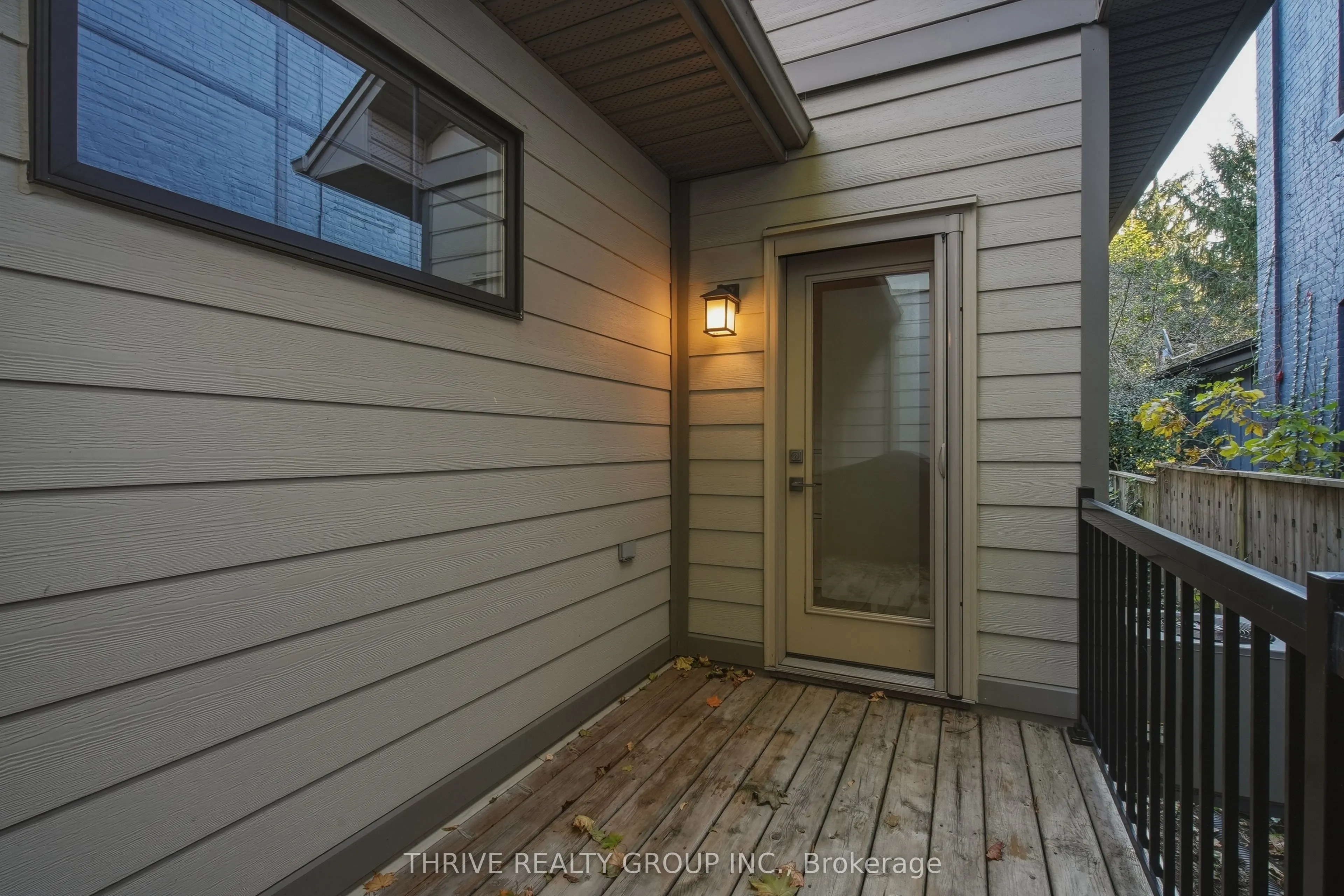 352 Ridout Street S #6