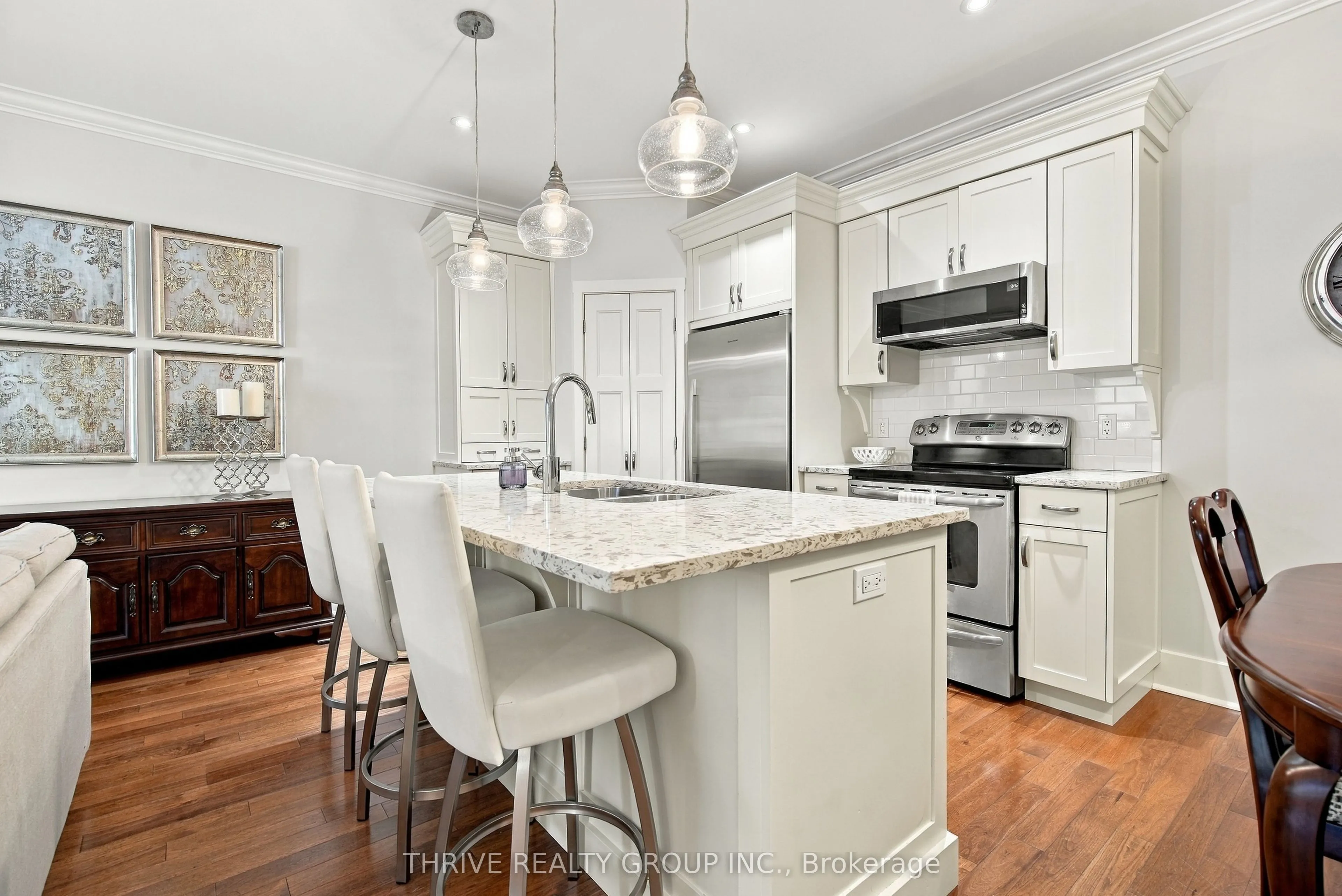 352 Ridout Street S #6