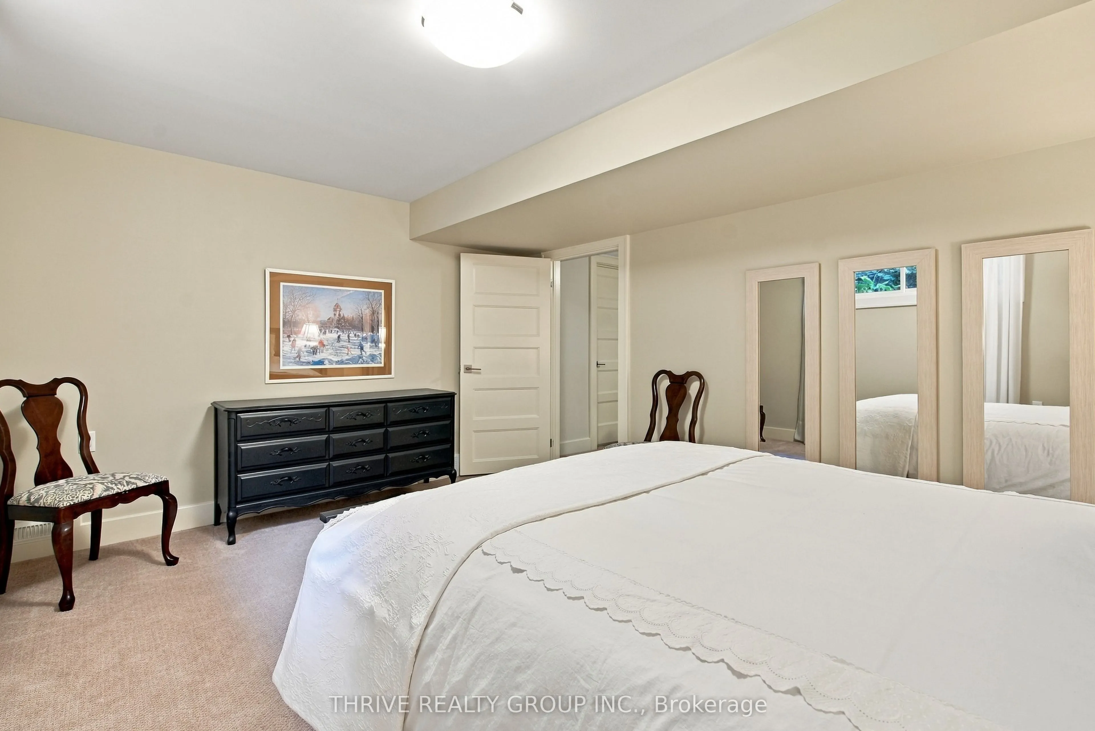 352 Ridout Street S #6
