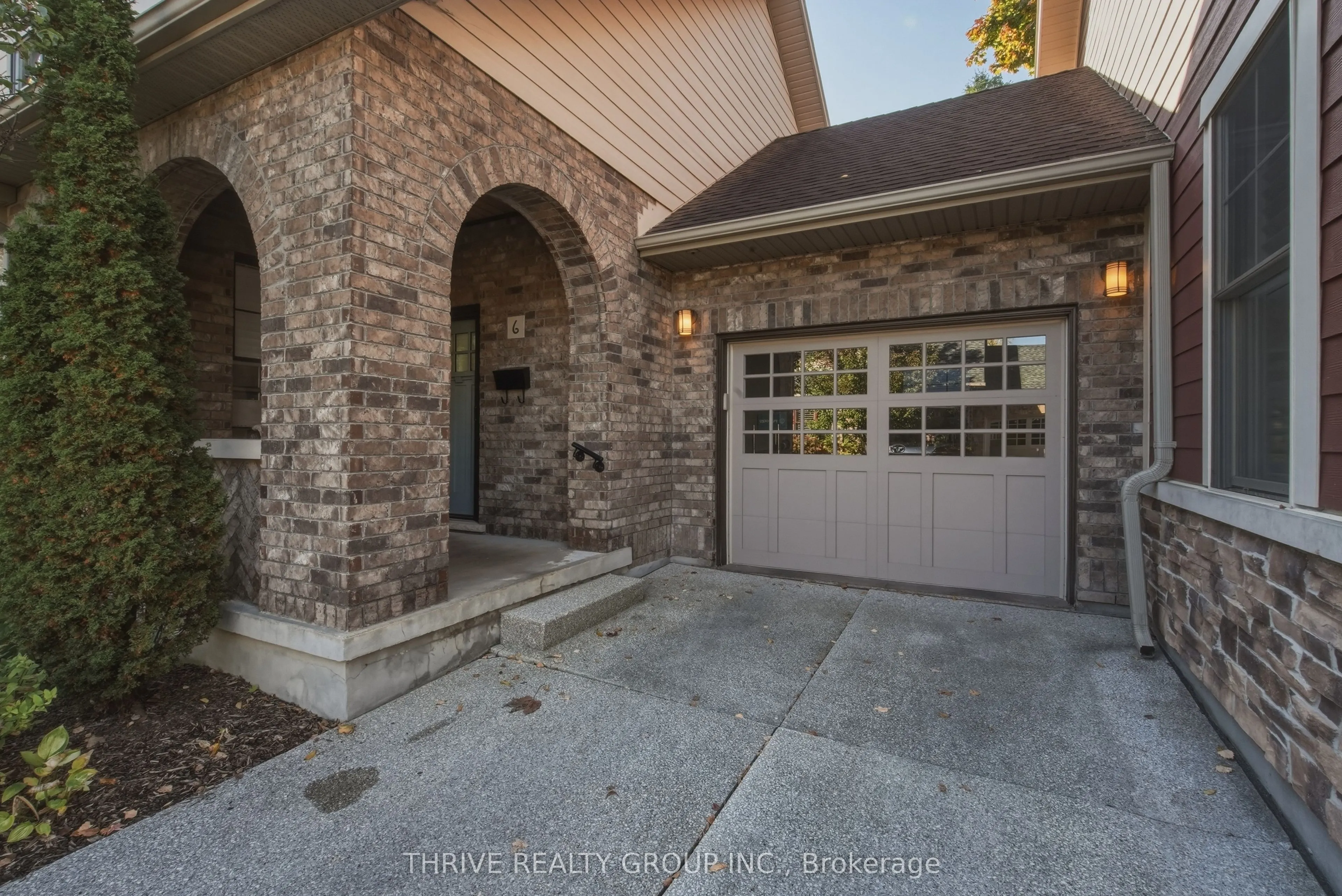 352 Ridout Street S #6