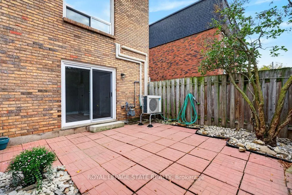 21 Rosedale Court #6